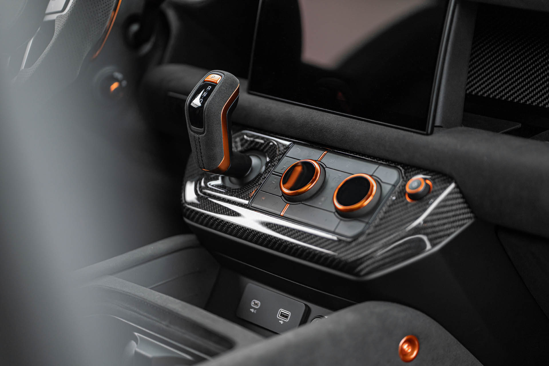 MANSORY DEFENDER BLACK EDITION27