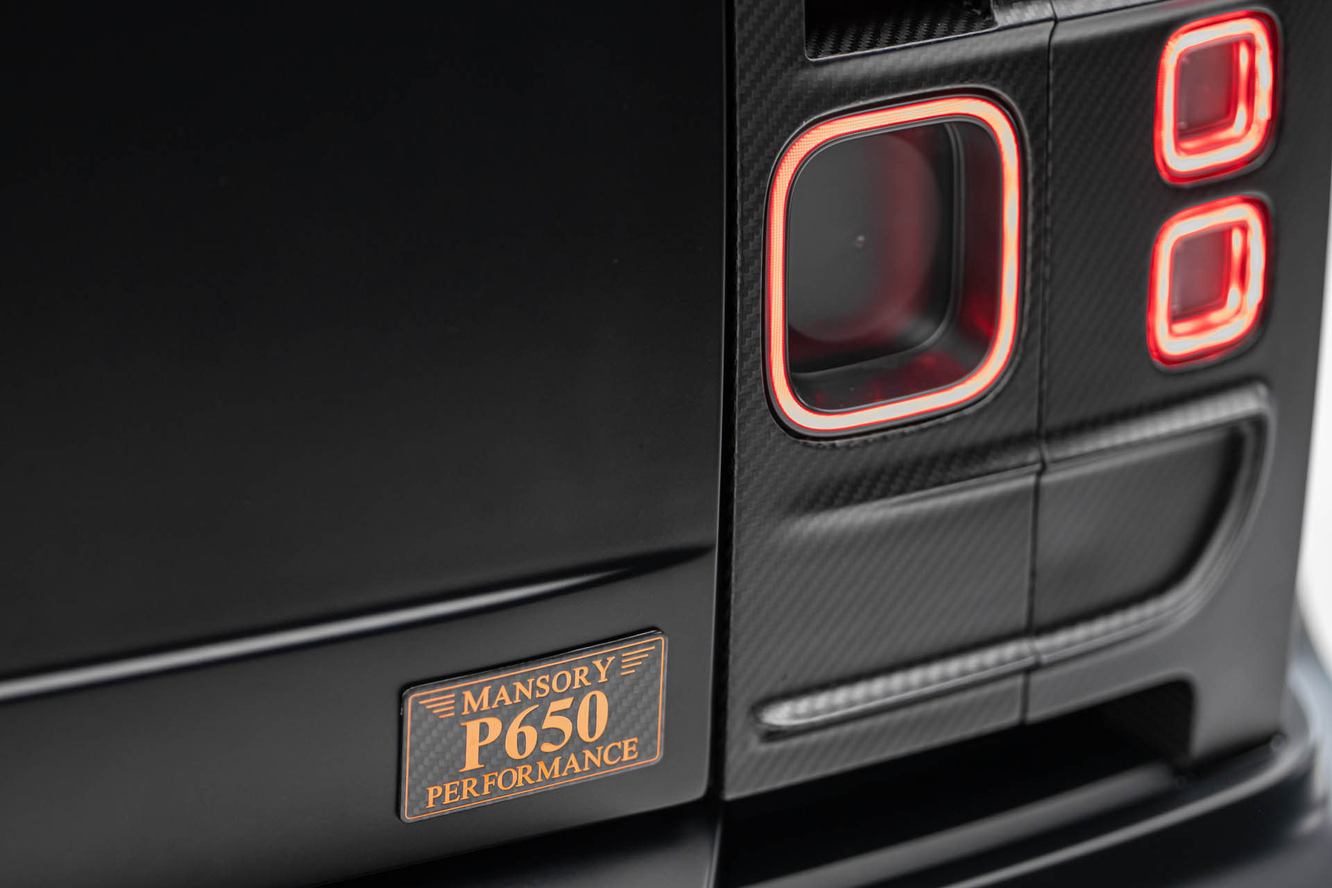 MANSORY DEFENDER BLACK EDITION28