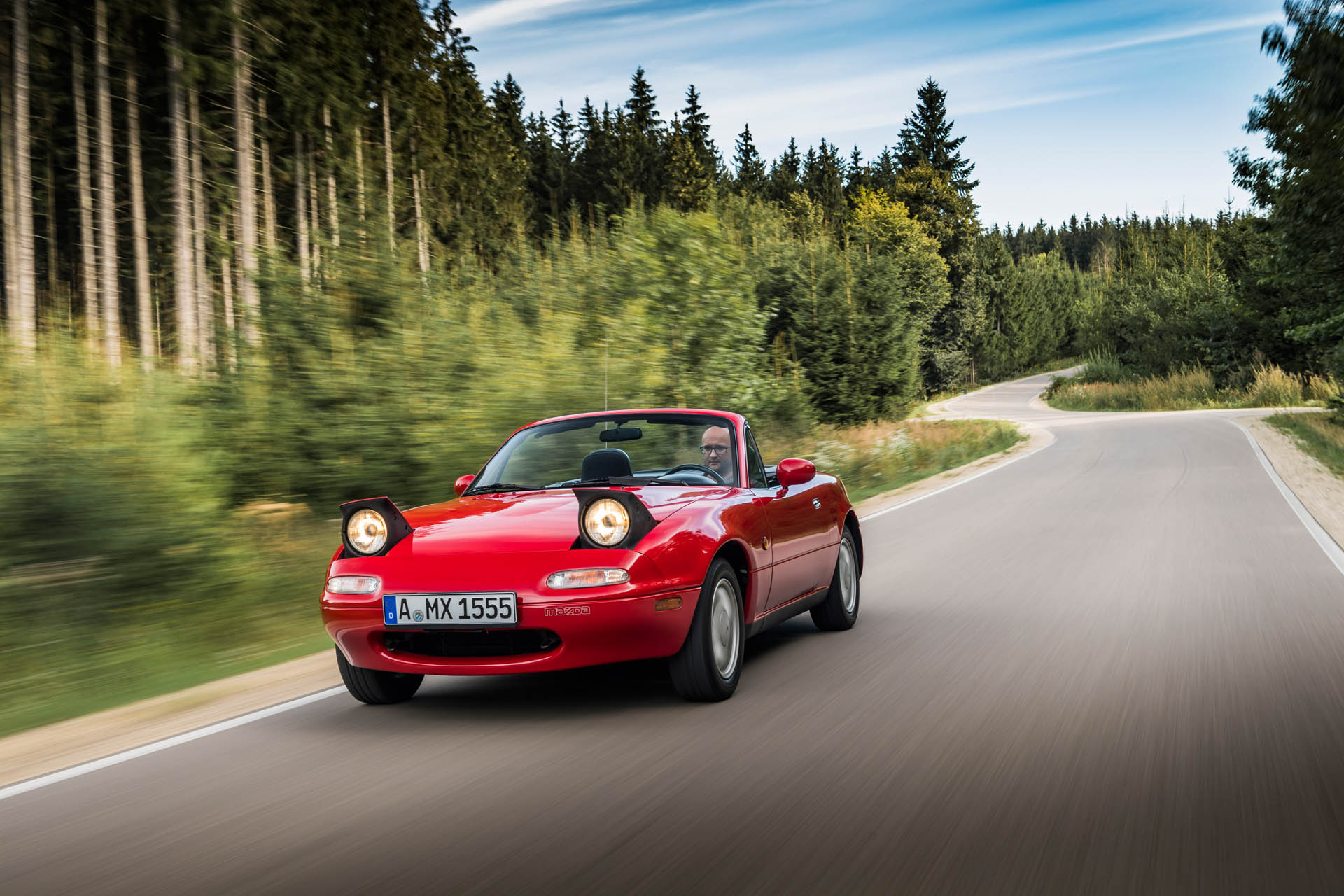 Mazda-MX-5-NA 1991 Action-11 highres