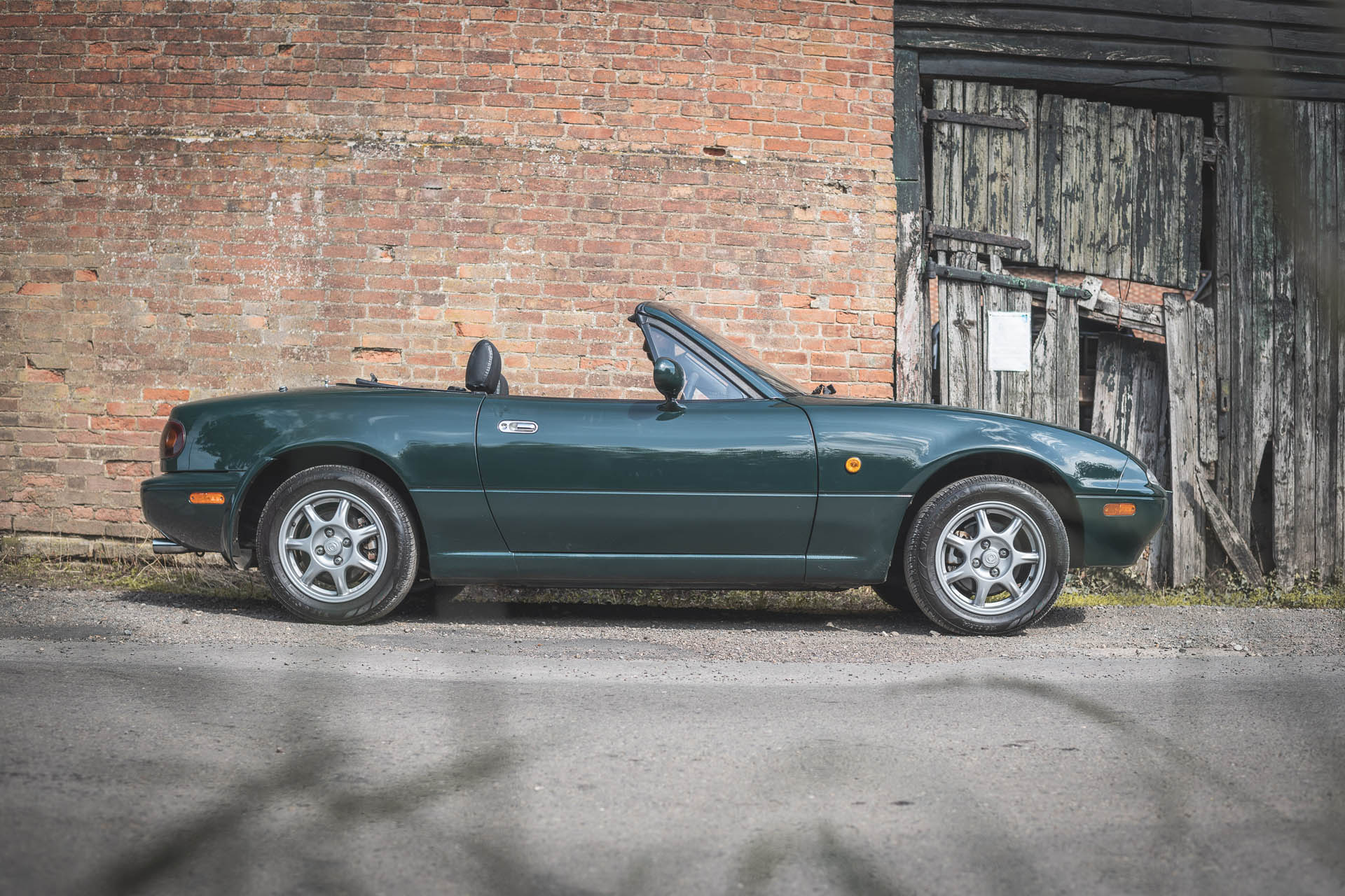 Mazda-MX-5-NA Images-UK-19 highres