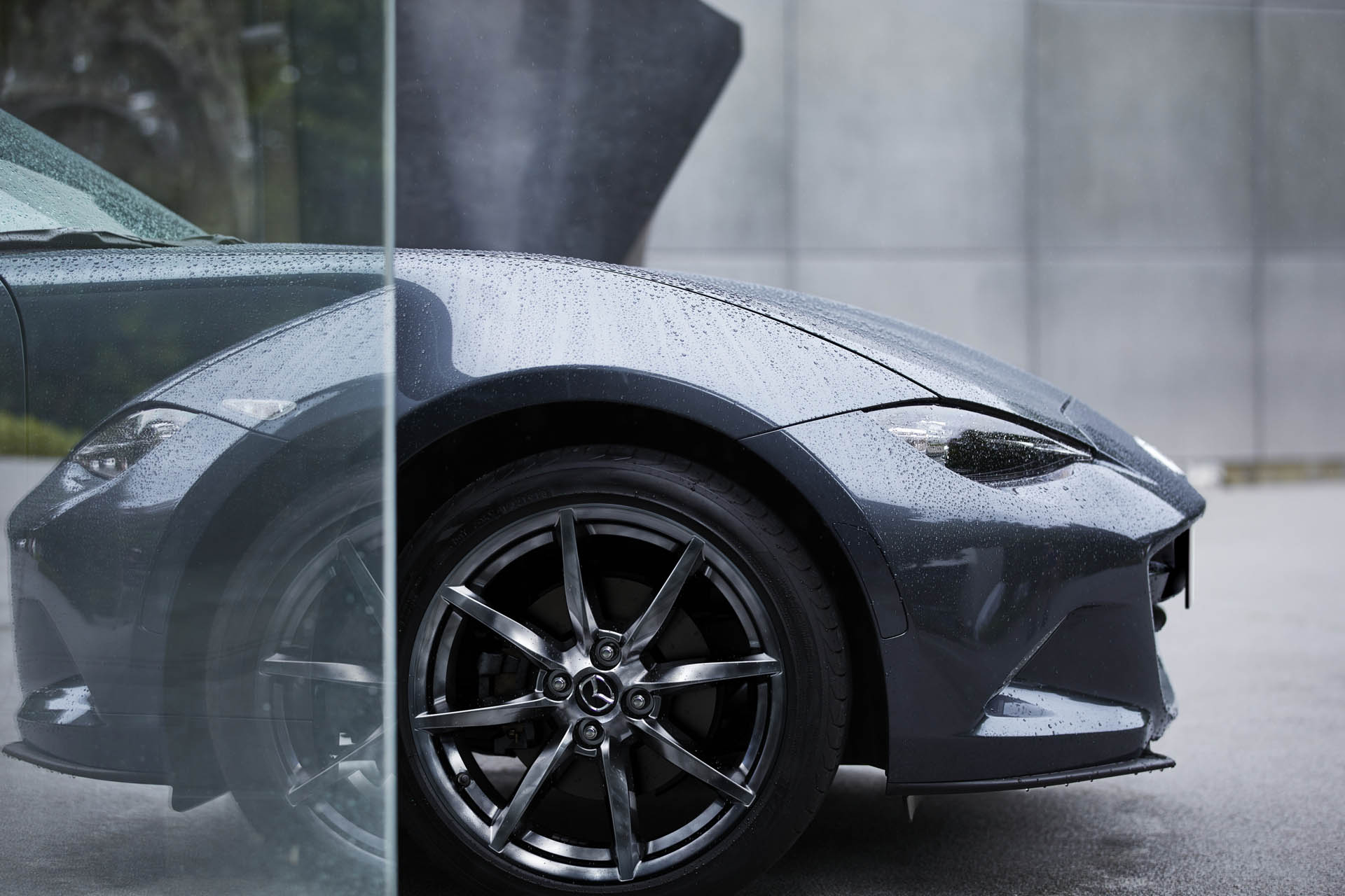 2020 MX-5 IPM3 Softtop NED GER LHD C04 Ext Front revised20201113 highres