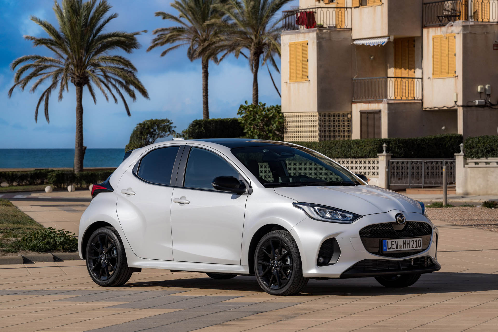 2024 mazda2 hybrid 34