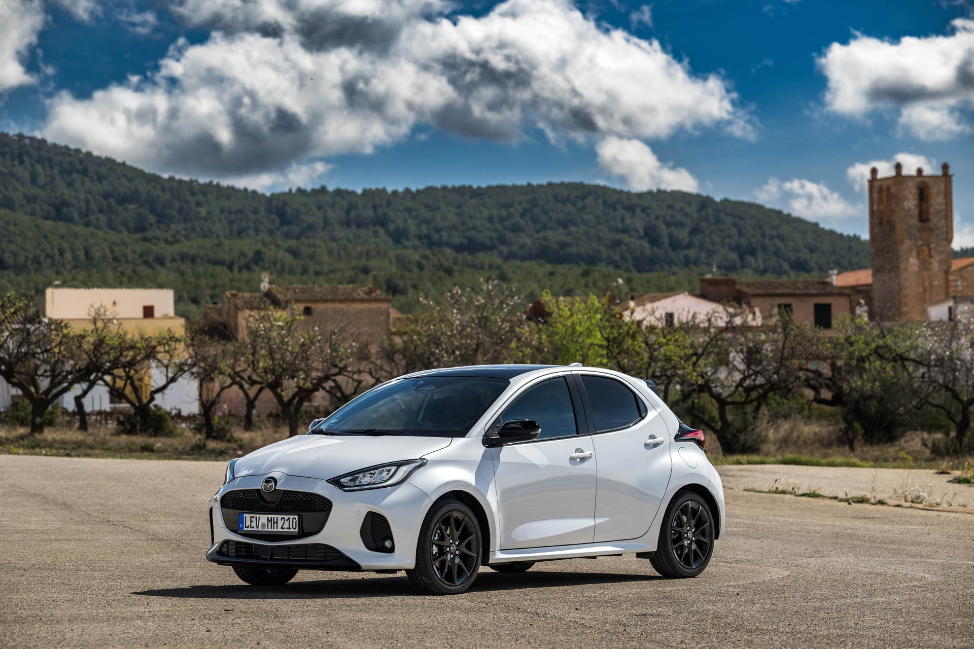 2024 mazda2 hybrid 36