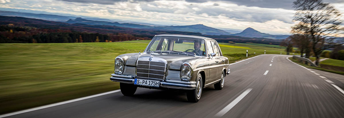 mercedes-benz 108 109 sorozat 65 eves 2025 nyito