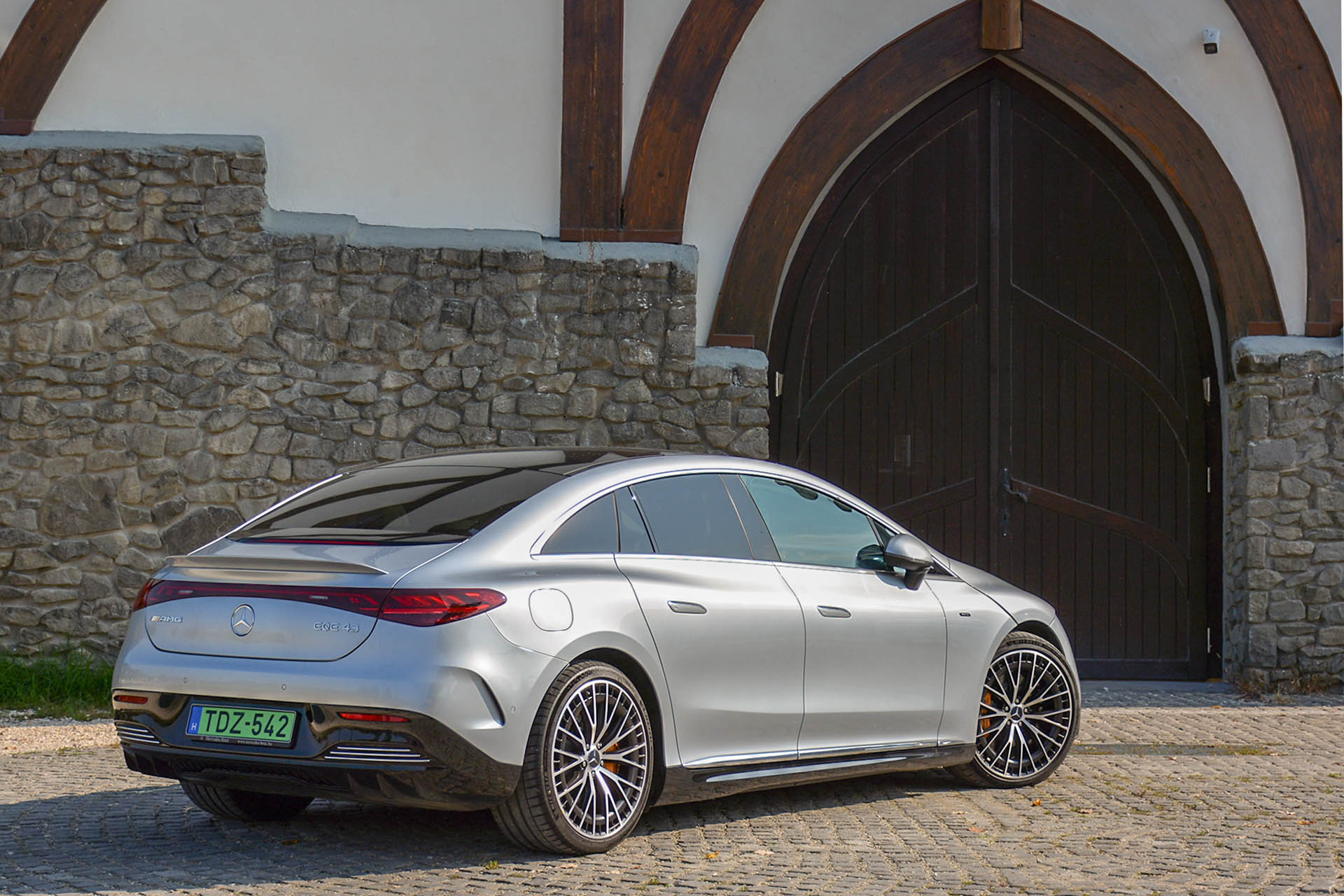 mercedes-amg eqe43 4matic 2022m