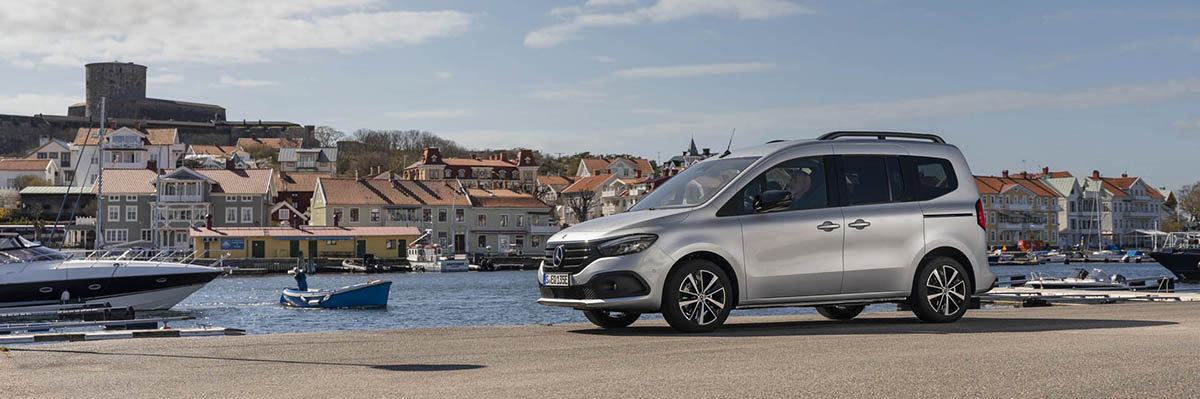 Mercedes-Benz EQT nyito