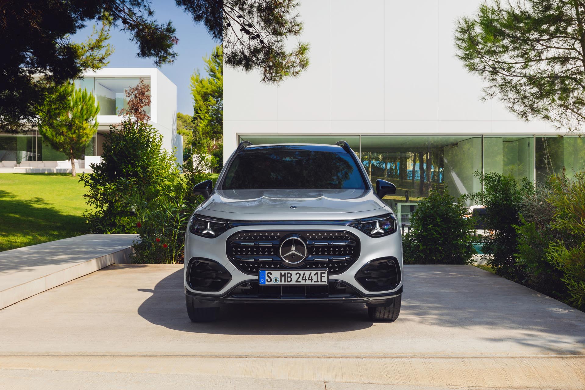 MercedesGLB36