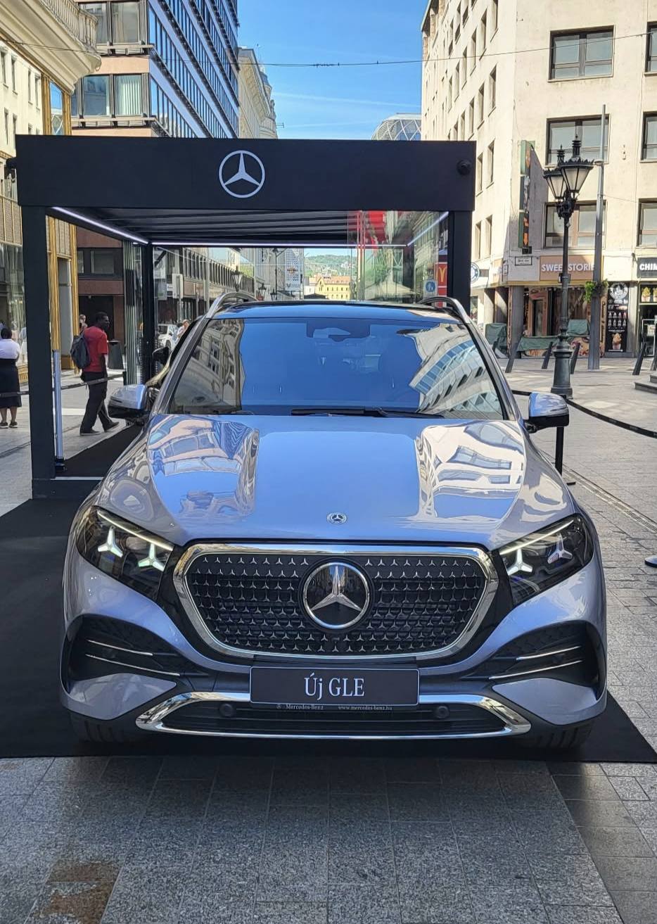mercedes benz gle eqs 2026 mobem 02