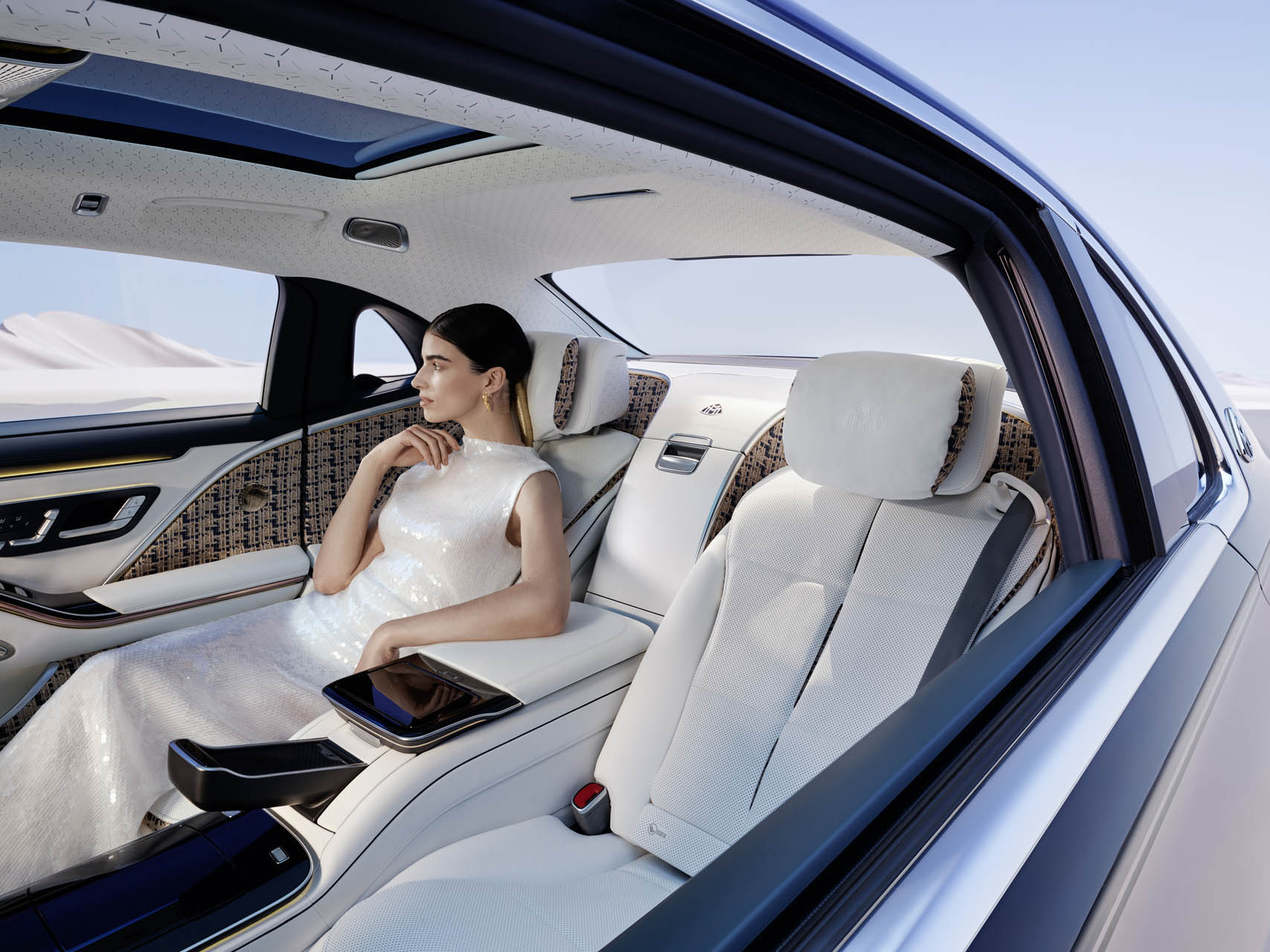 Mercedes-Maybach S-Class Haute Voiture07