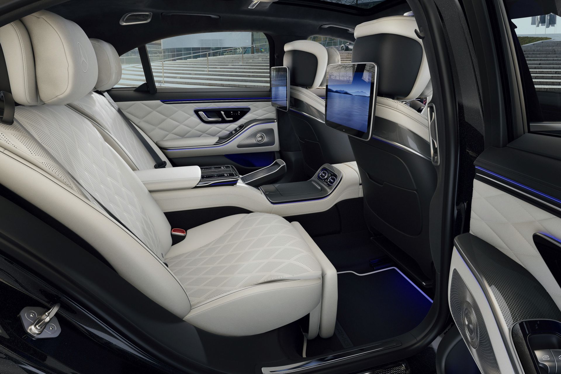 Mercedes-Benz S-Class 2026 21
