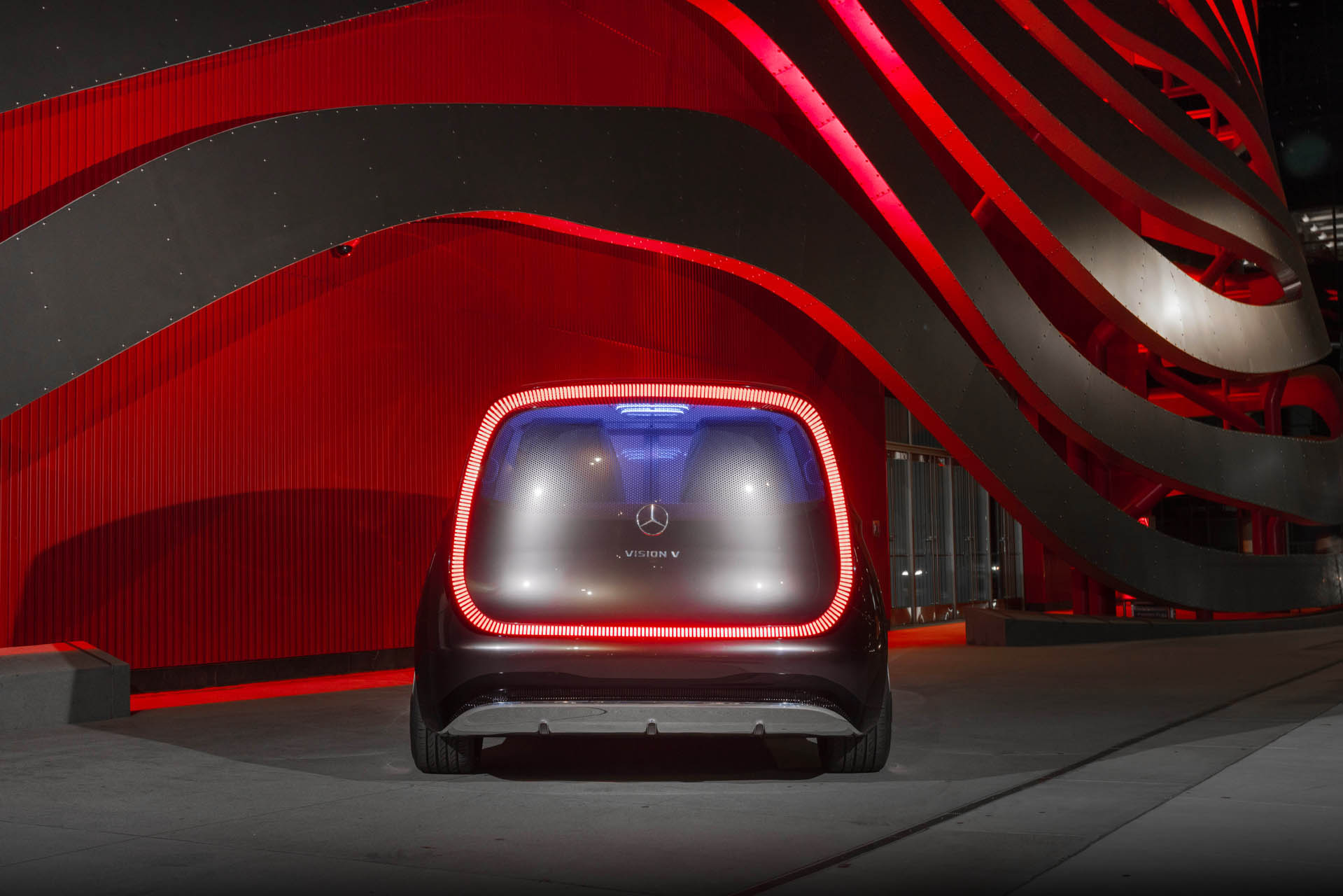 Mercedes Vision V in California 17