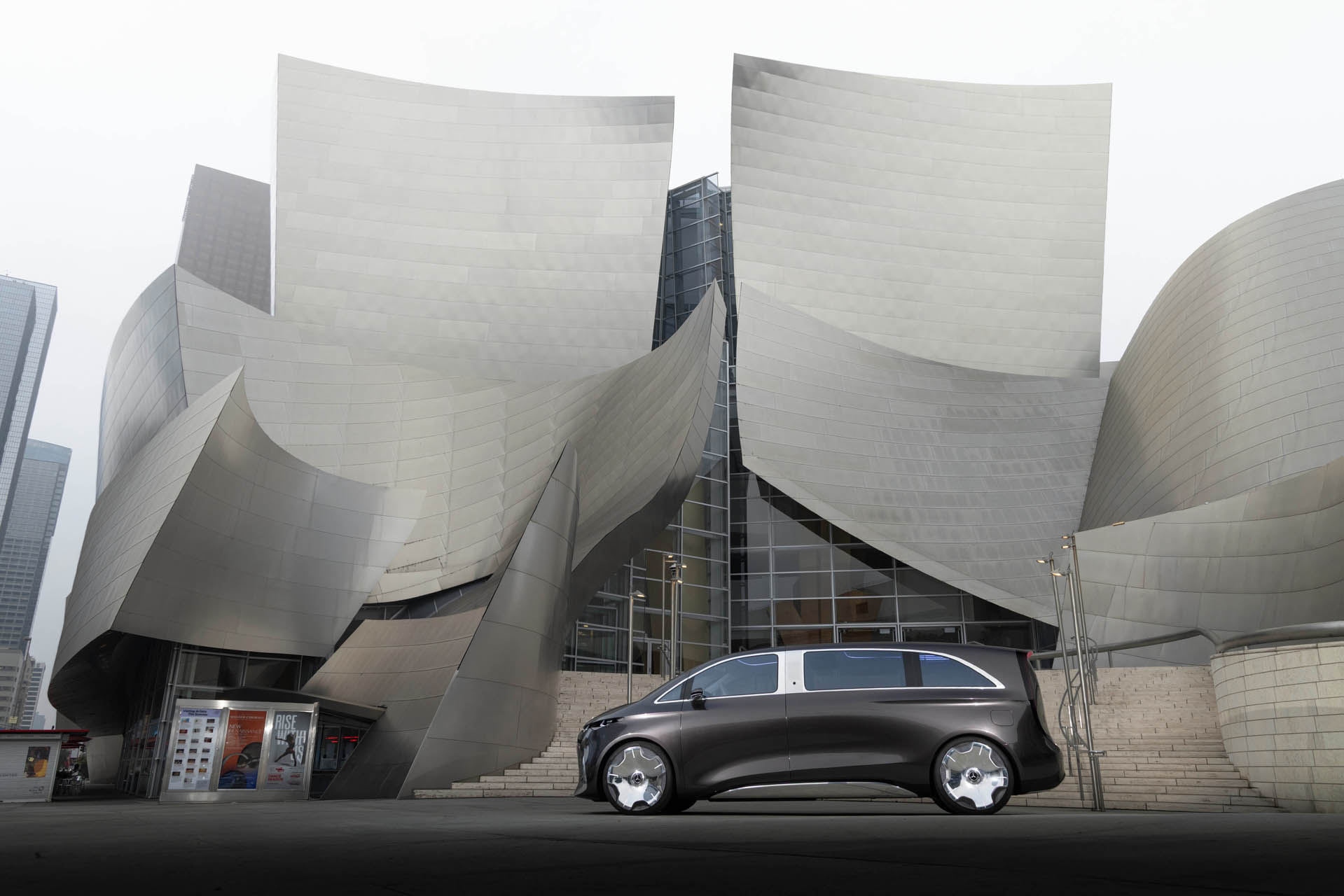 Mercedes Vision V in California 20
