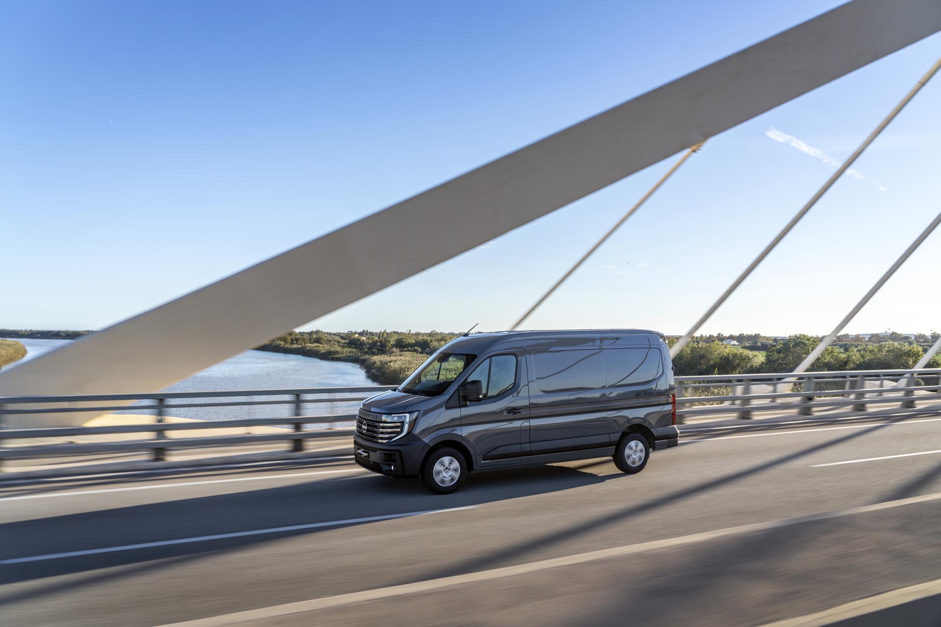 Nissan Interstar PK Final High 044.JPG