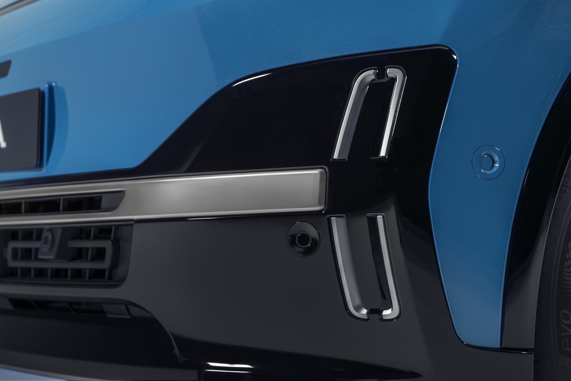 detailed shot of Micra front side grille