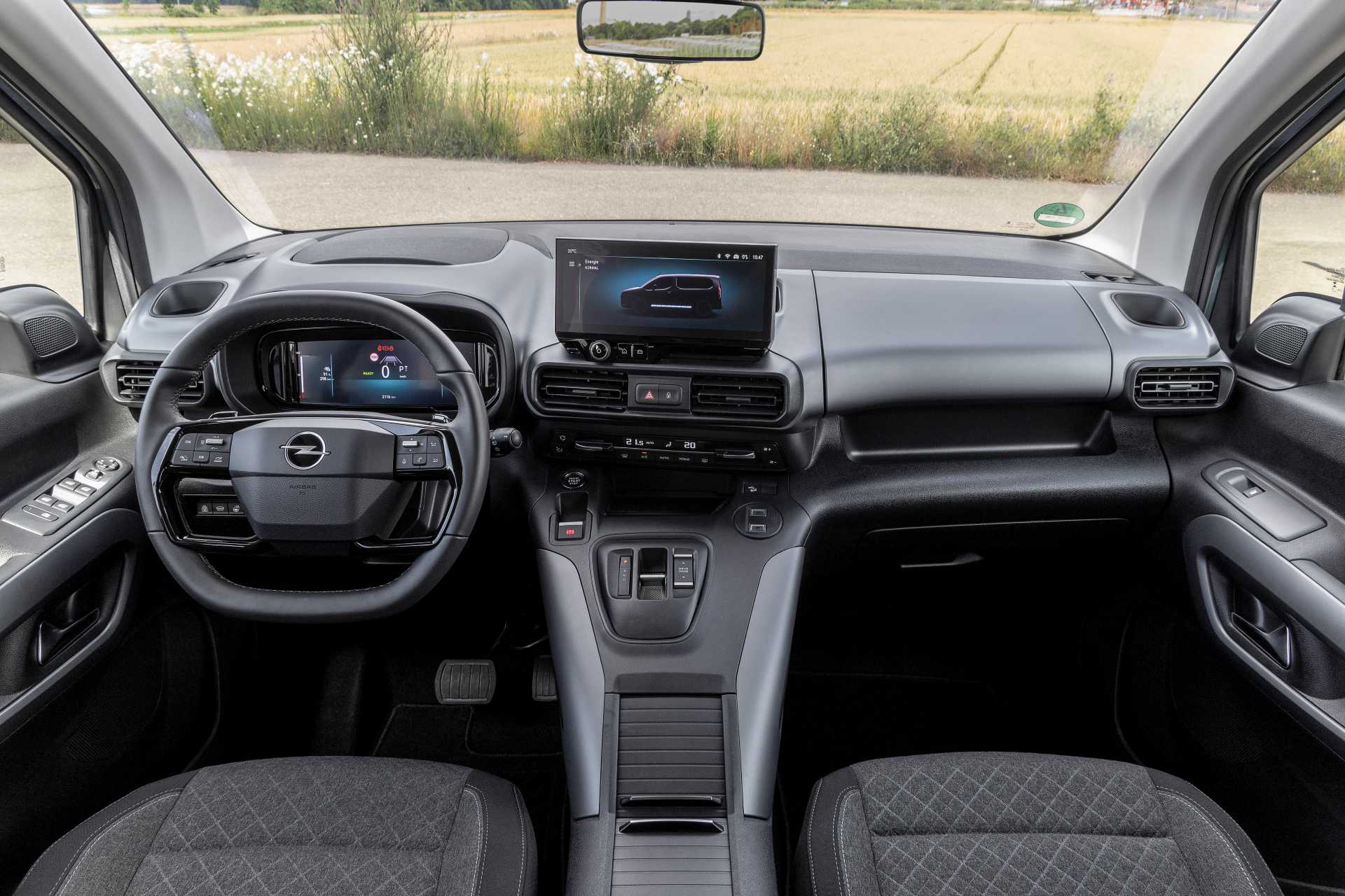 opel-combo-electric 10