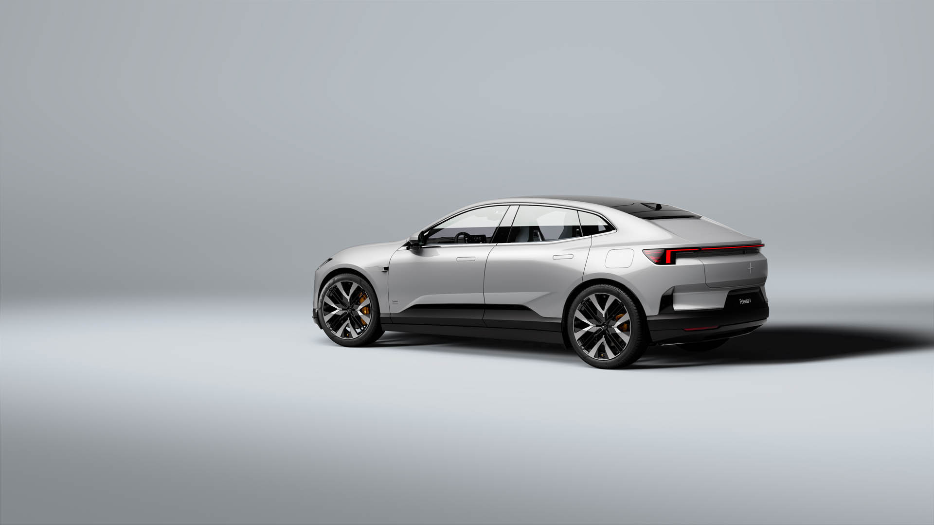 Polestar 4 03