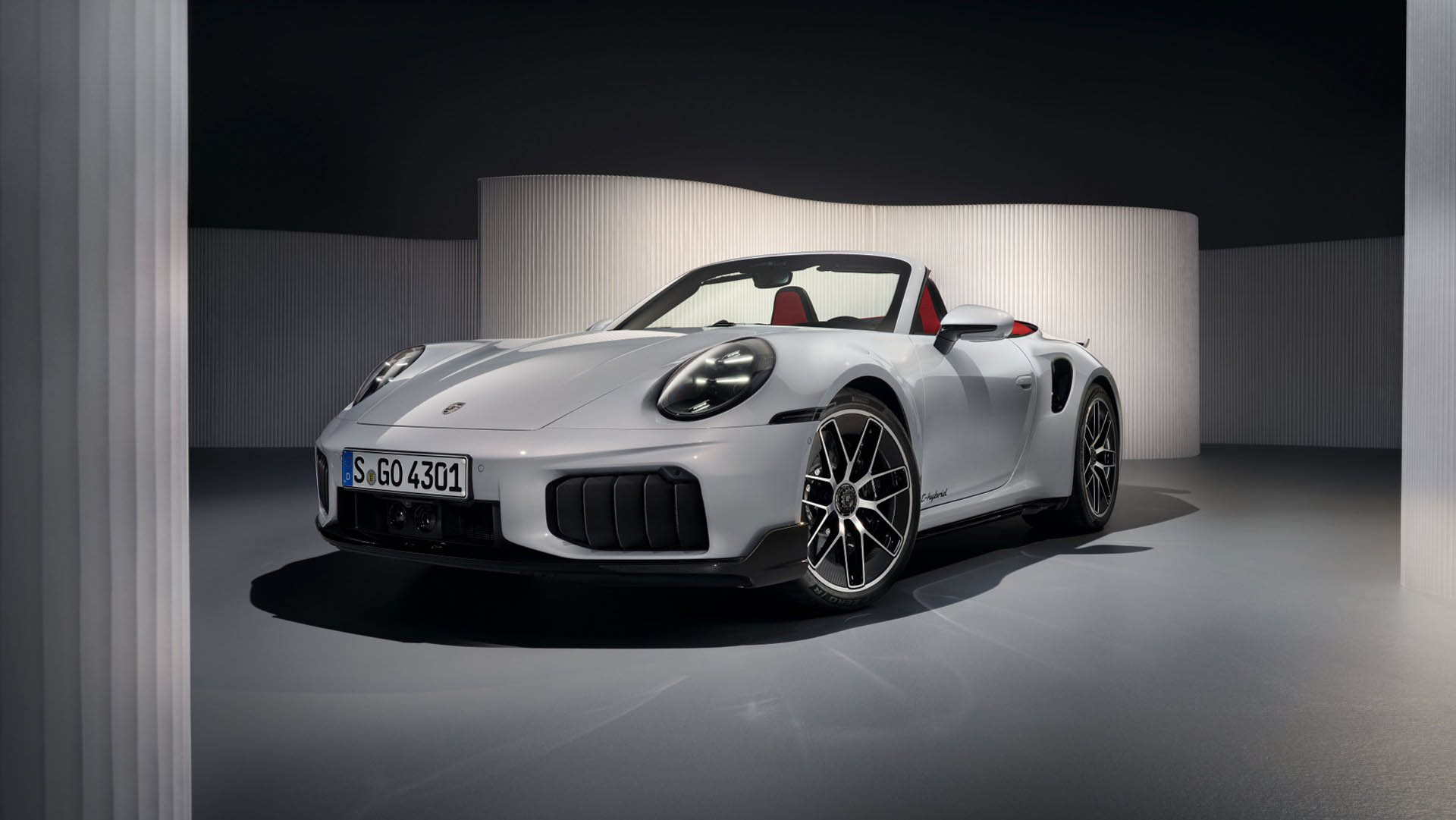 Porsche 911 Turbo S 2025 27