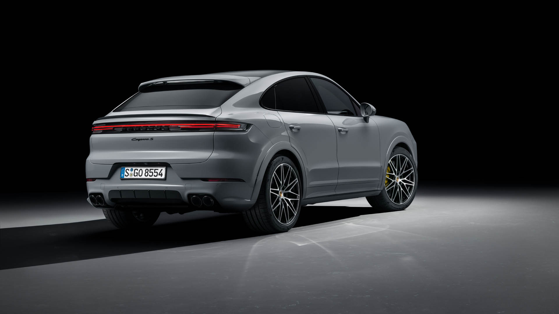 Porsche Cayenne S 2023 02