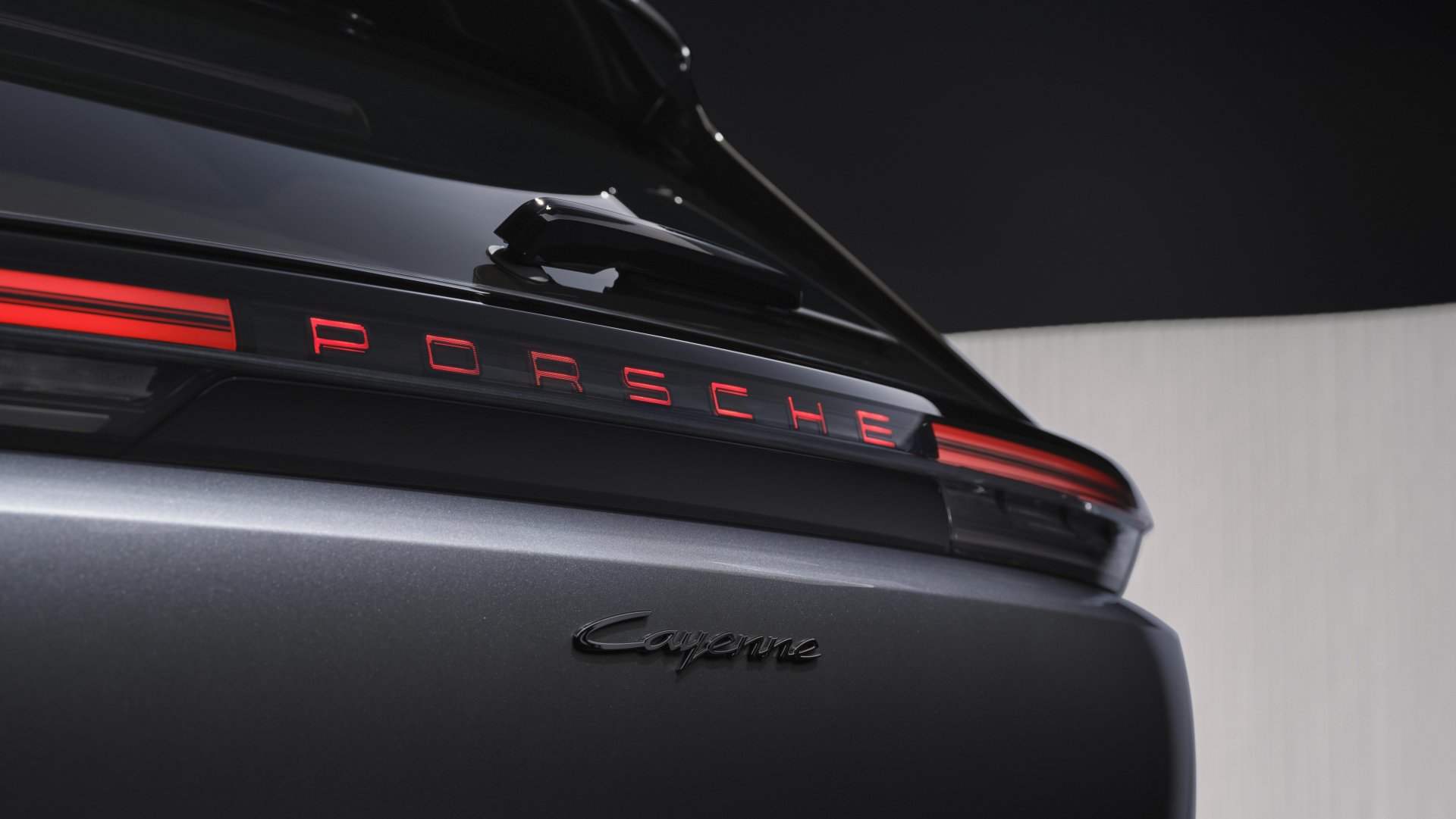 porsche cayenne electric 30