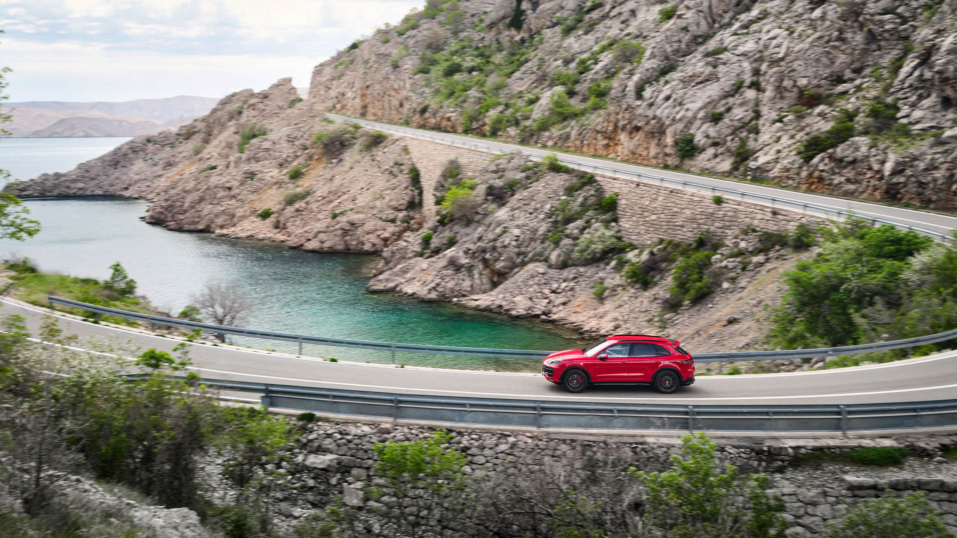 Porsche Cayenne GTS 2024 12