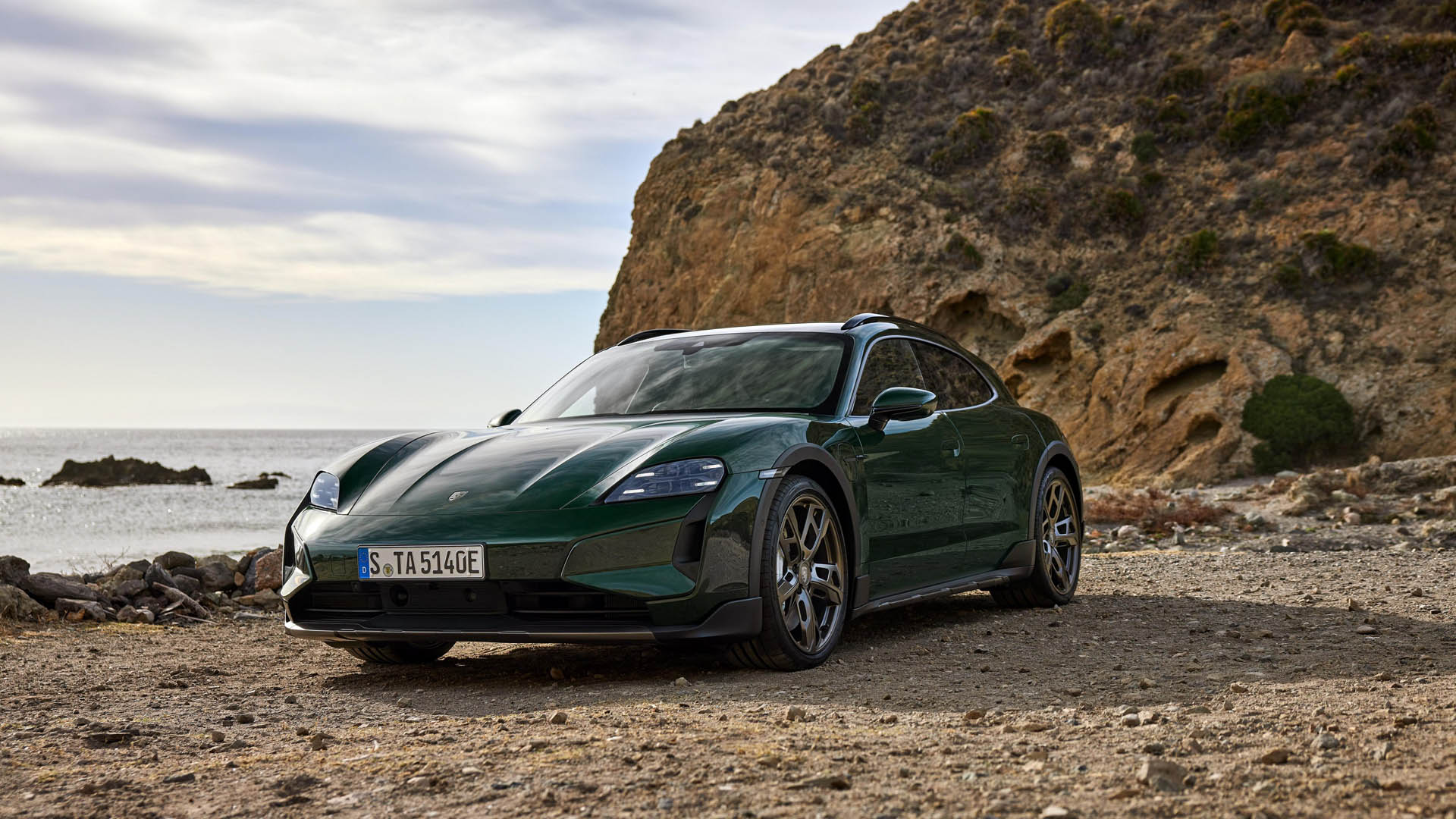 Porsche Taycan 2024 12