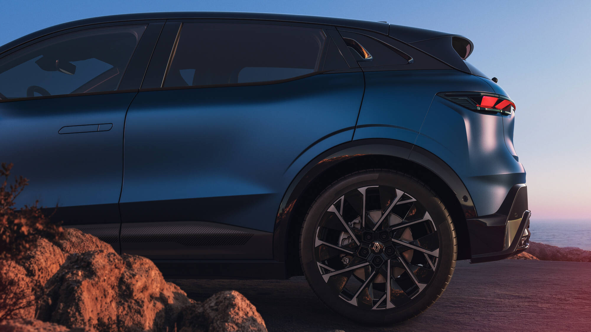 New Renault Megane E-Tech electric 7