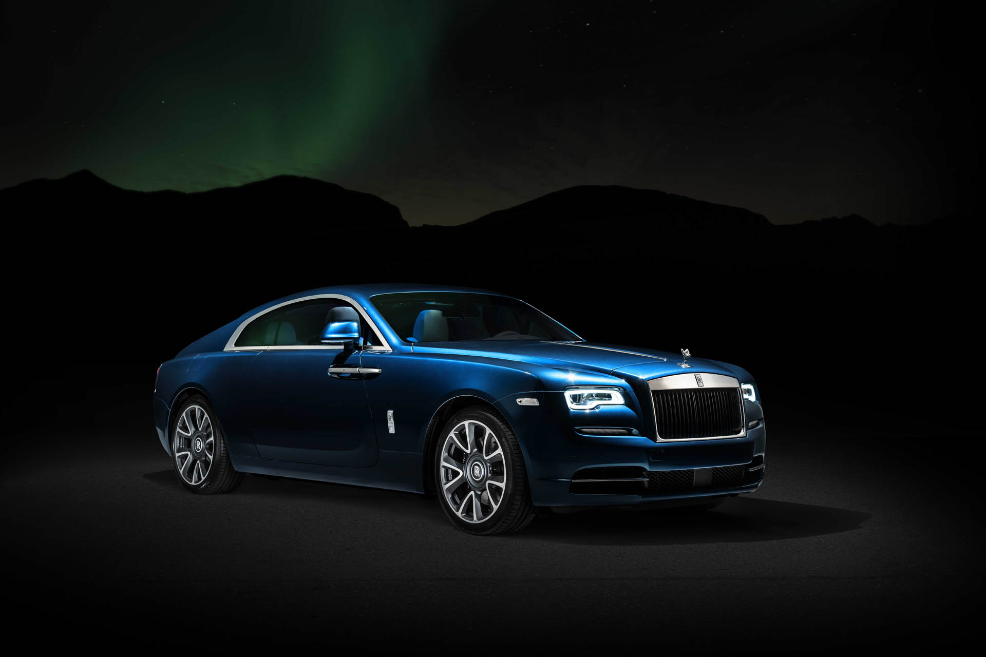rollsroyceauroraborealiswraiths03