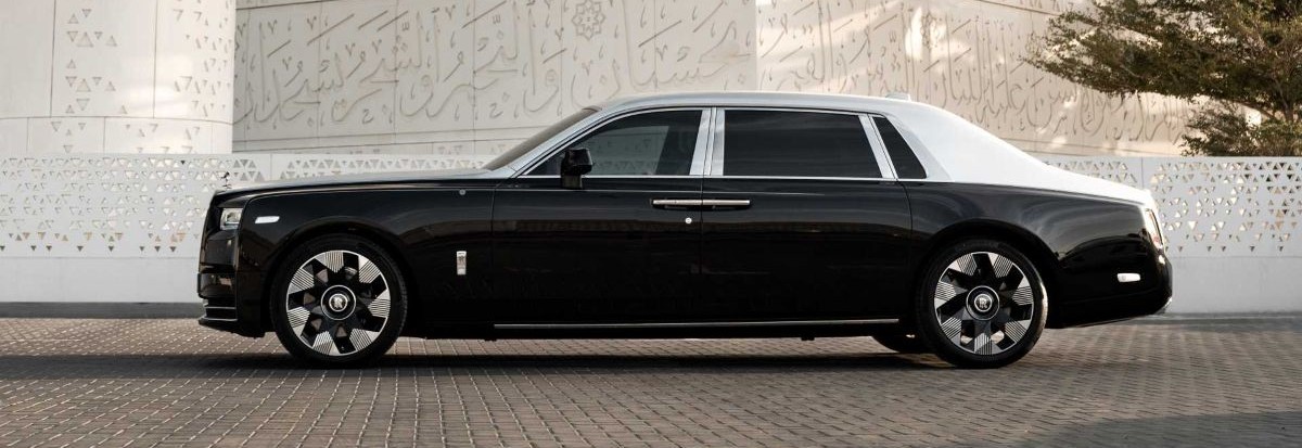 rolls-royce phantom arabesque nyito