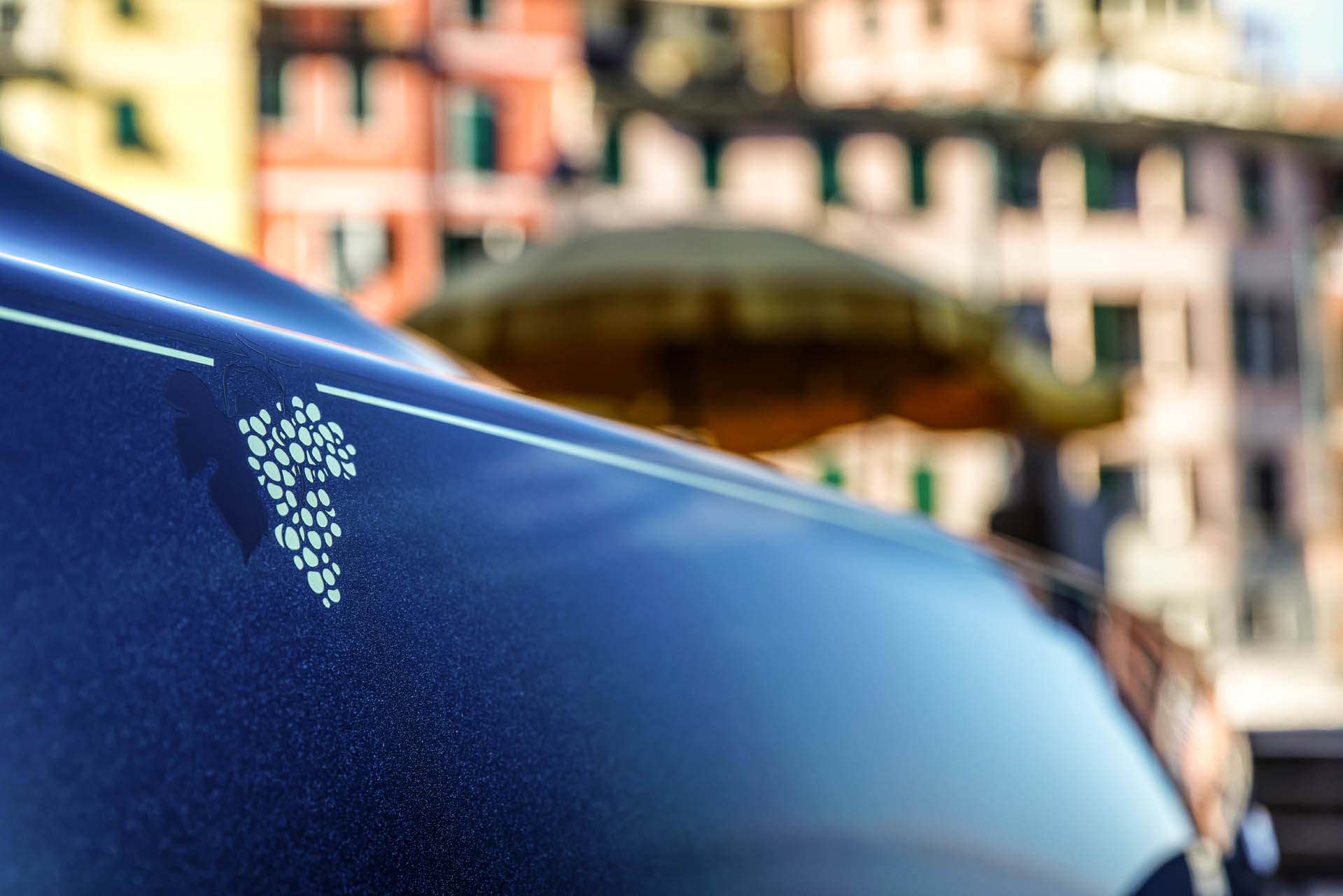 rolls-royce phantom inspired by cinque terre 05