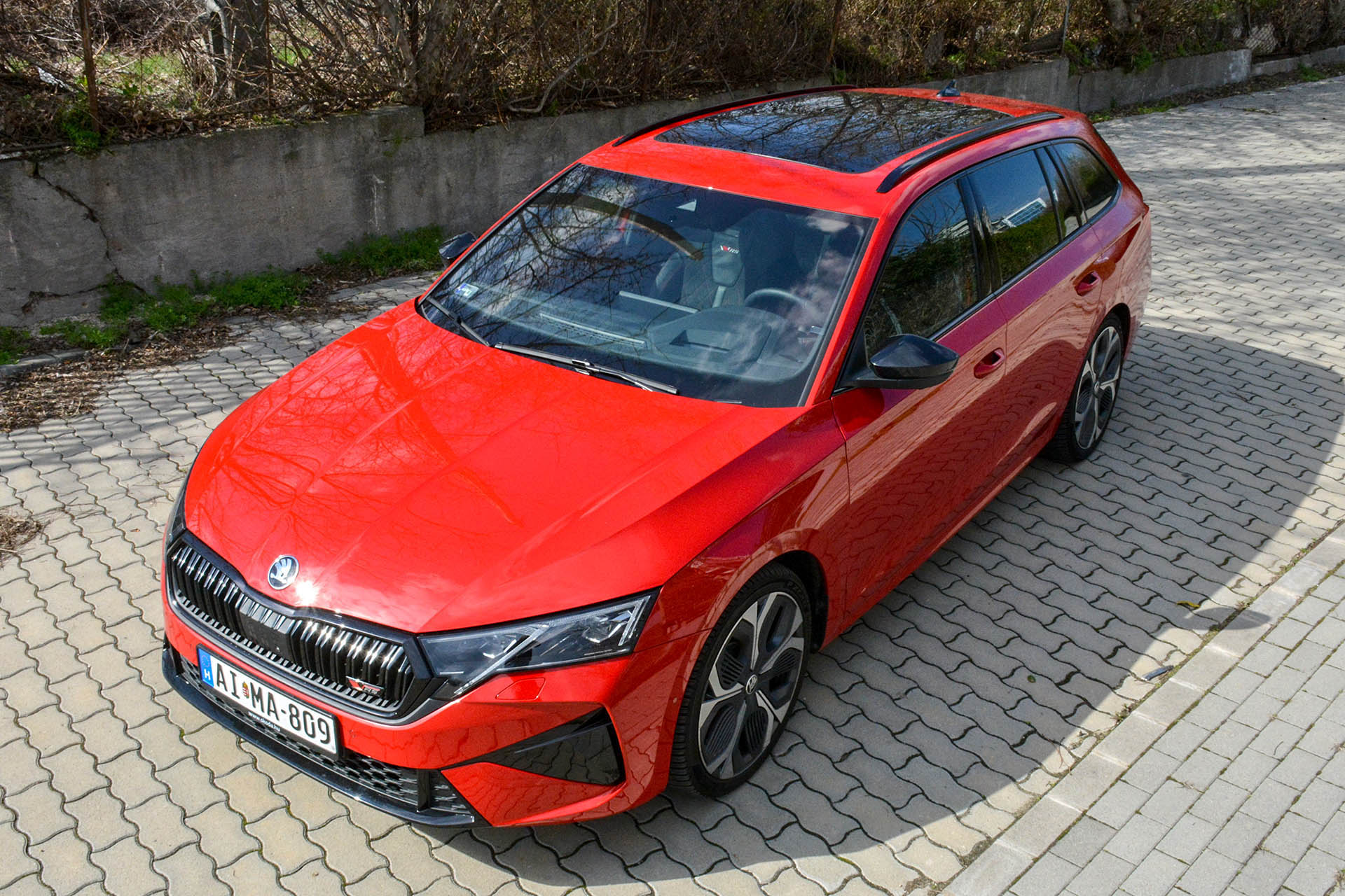 Skoda Octavia RS 2025 08