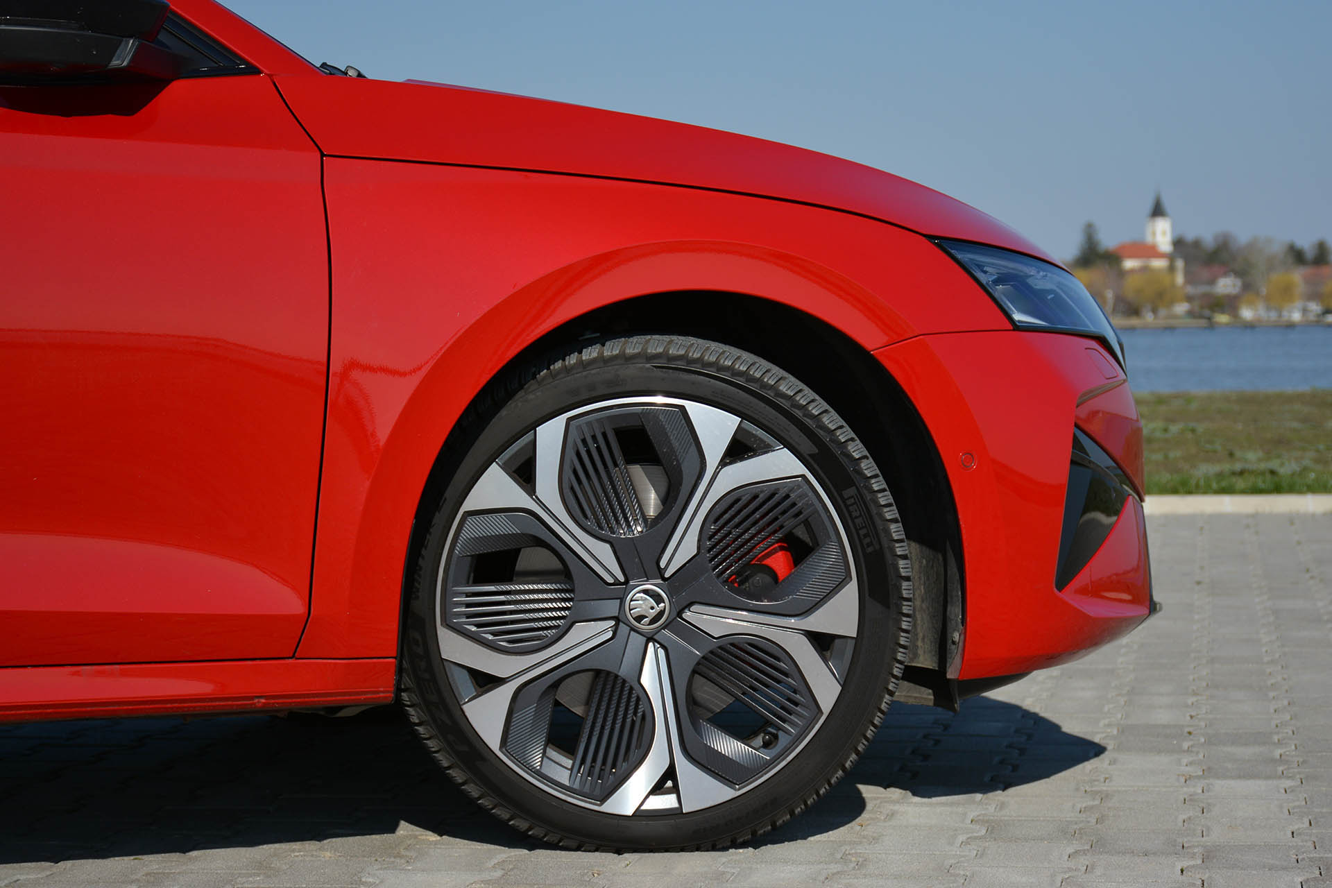 Skoda Octavia RS 2025 17
