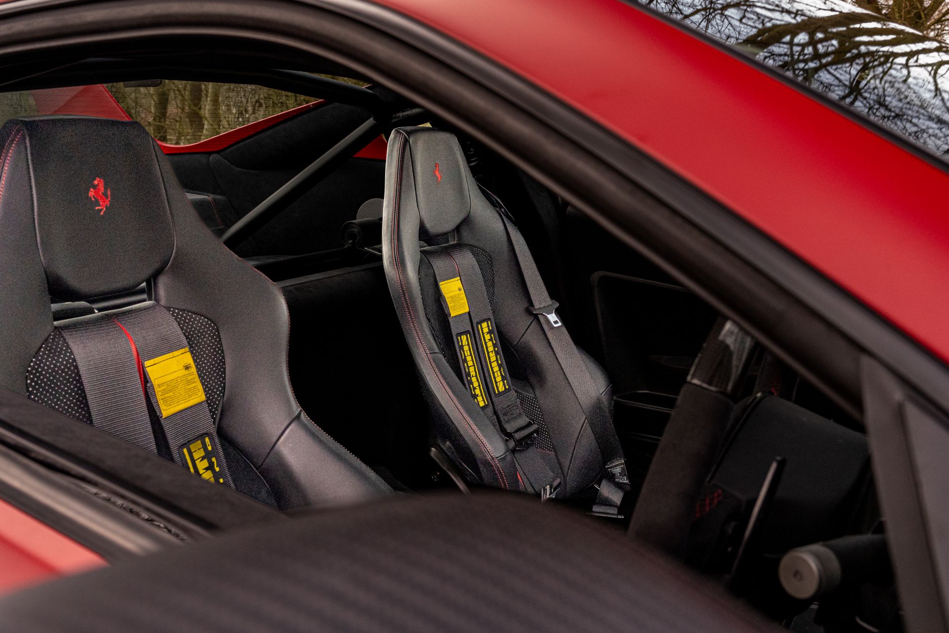 TALOS Ferrari XXT seats