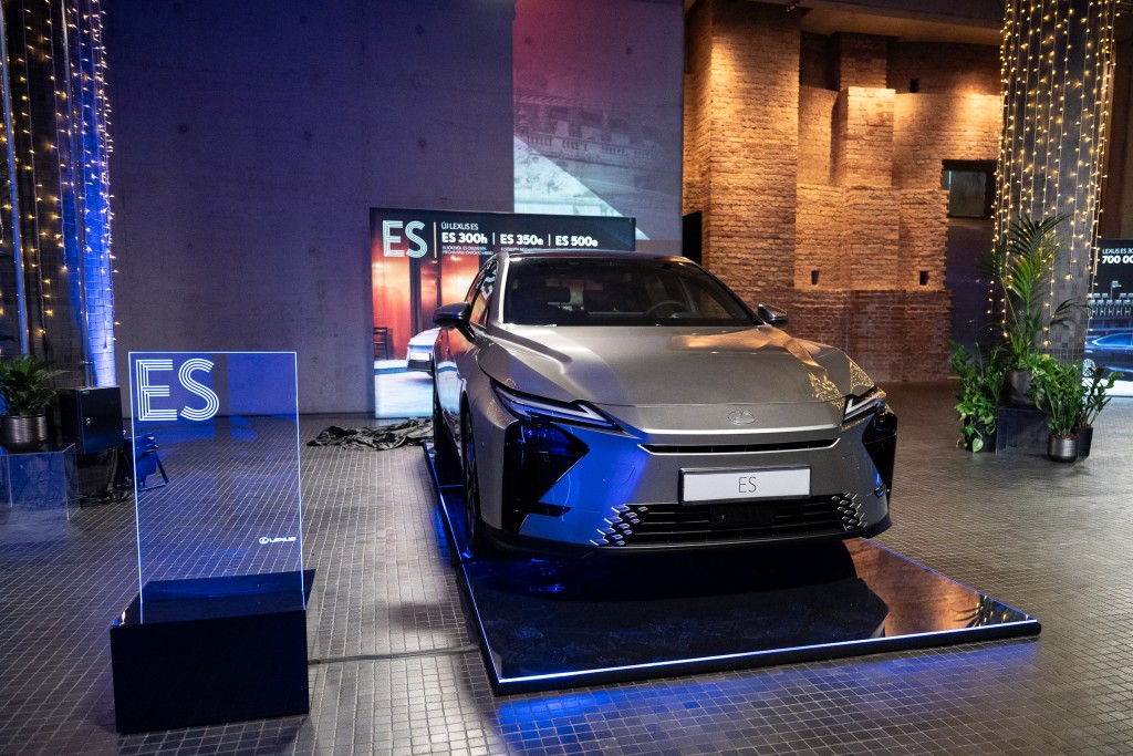Toyota Lexus mutimodel bemutato Varkert Bazar 19