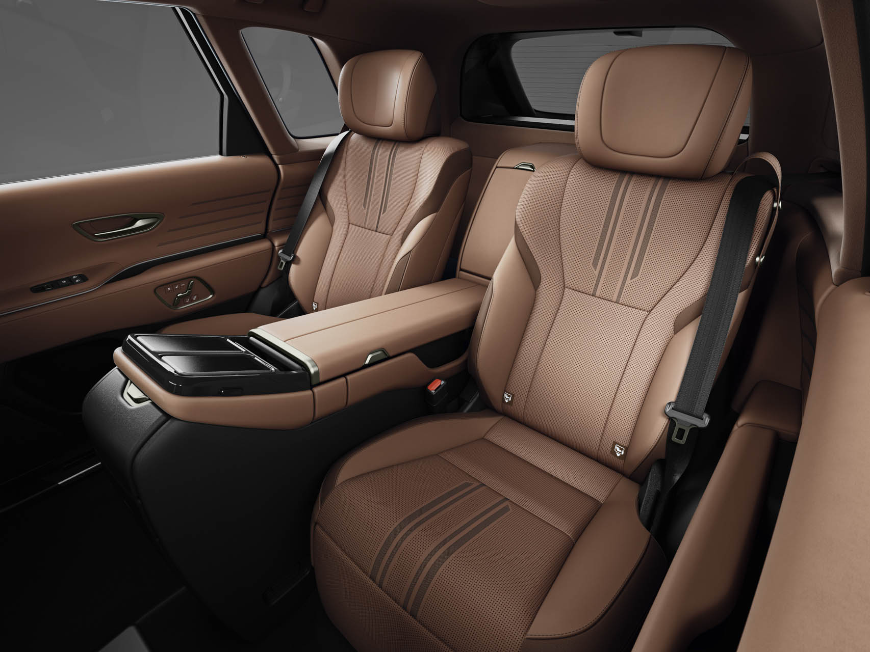 Toyota Century SUV 31