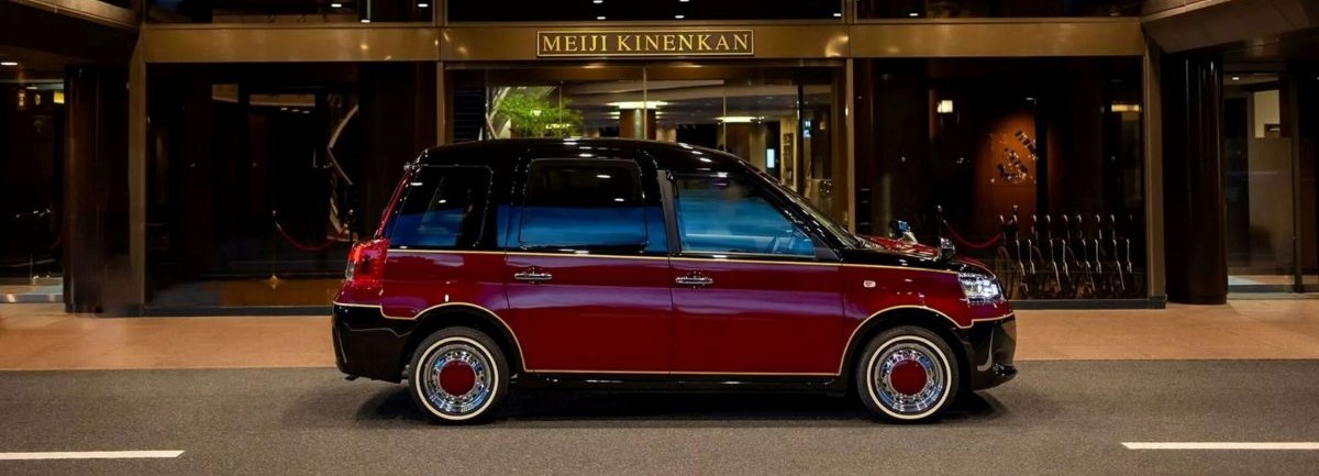 toyota-jpn-taxi-for-weddings nyito