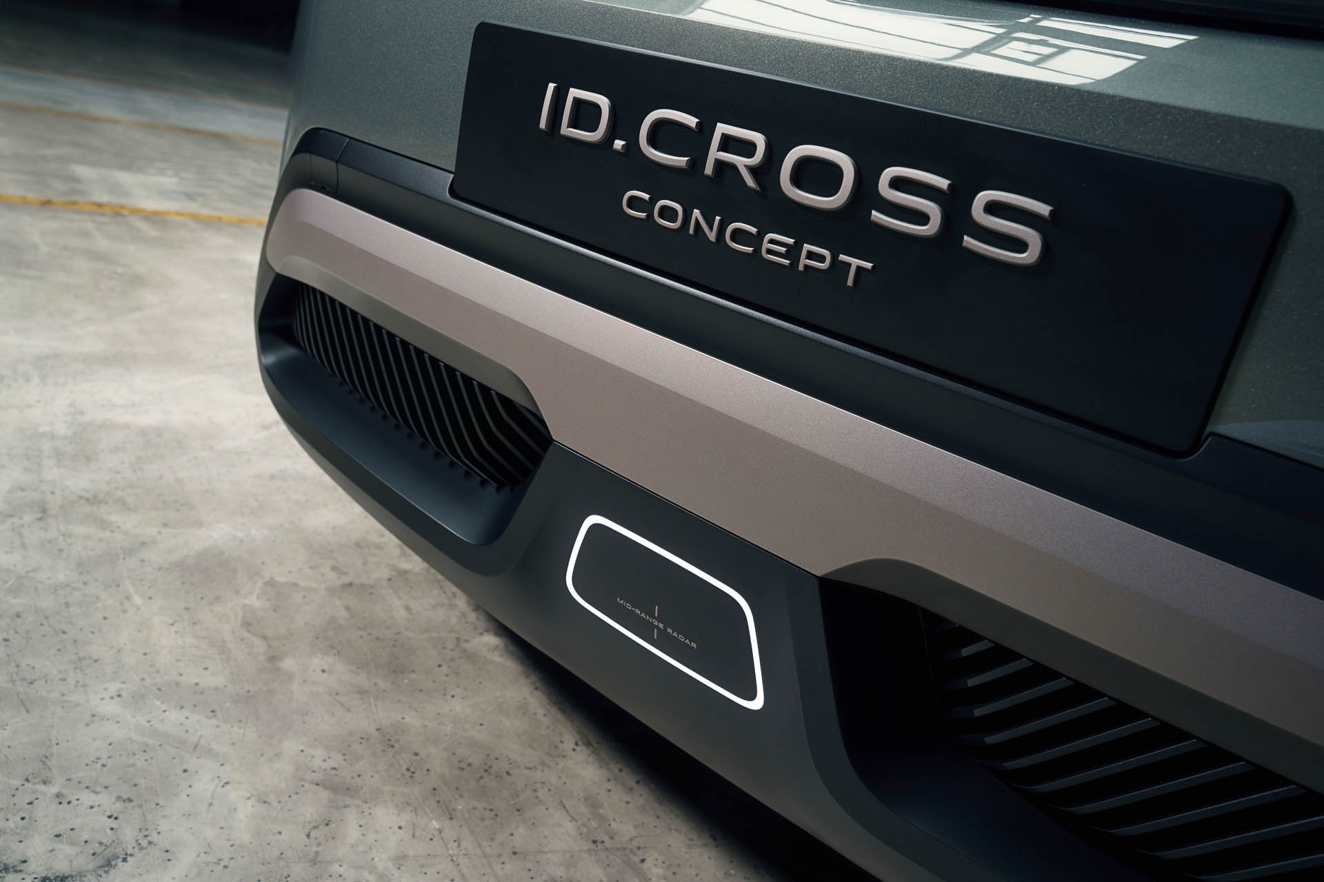Volkswagen ID Cross Concept 08