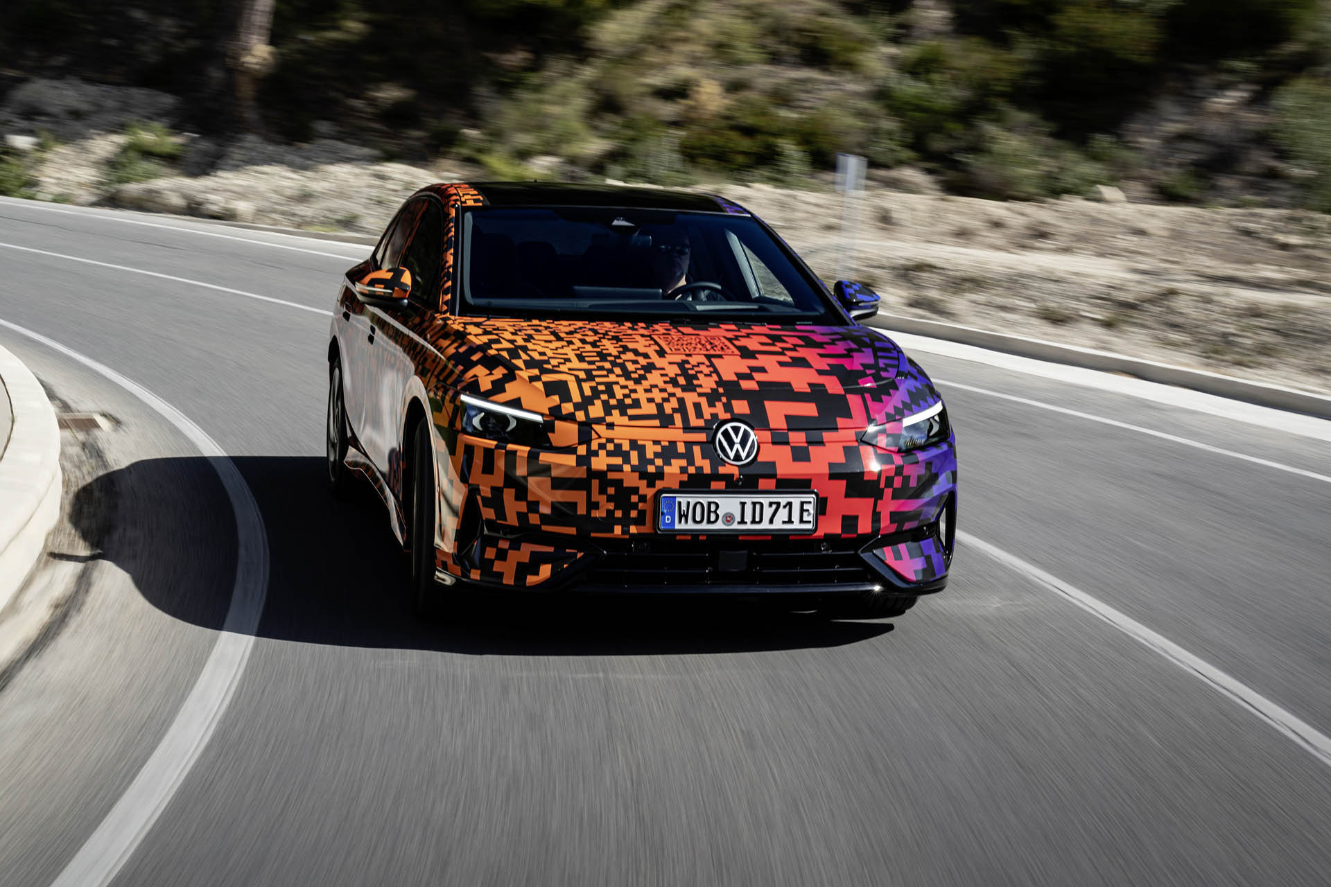 volkswagenid7camouflage36