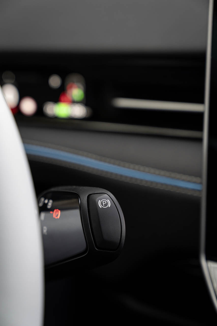 Volkswagen ID7 35