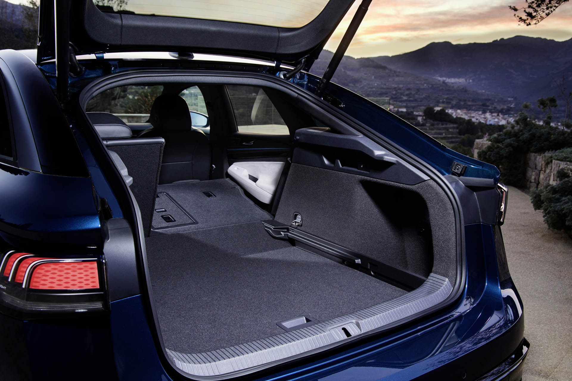 Volkswagen ID7 64
