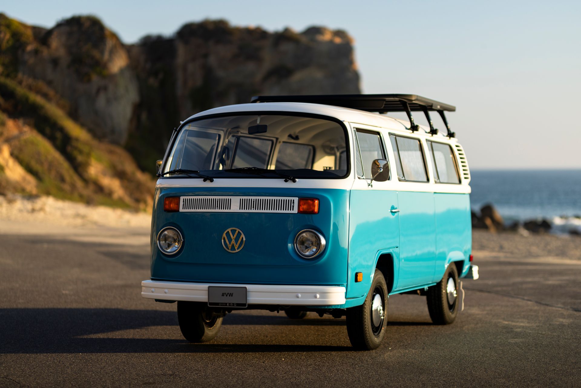 1977-Volkswagen Bus-Azul-More Than Productions-4568