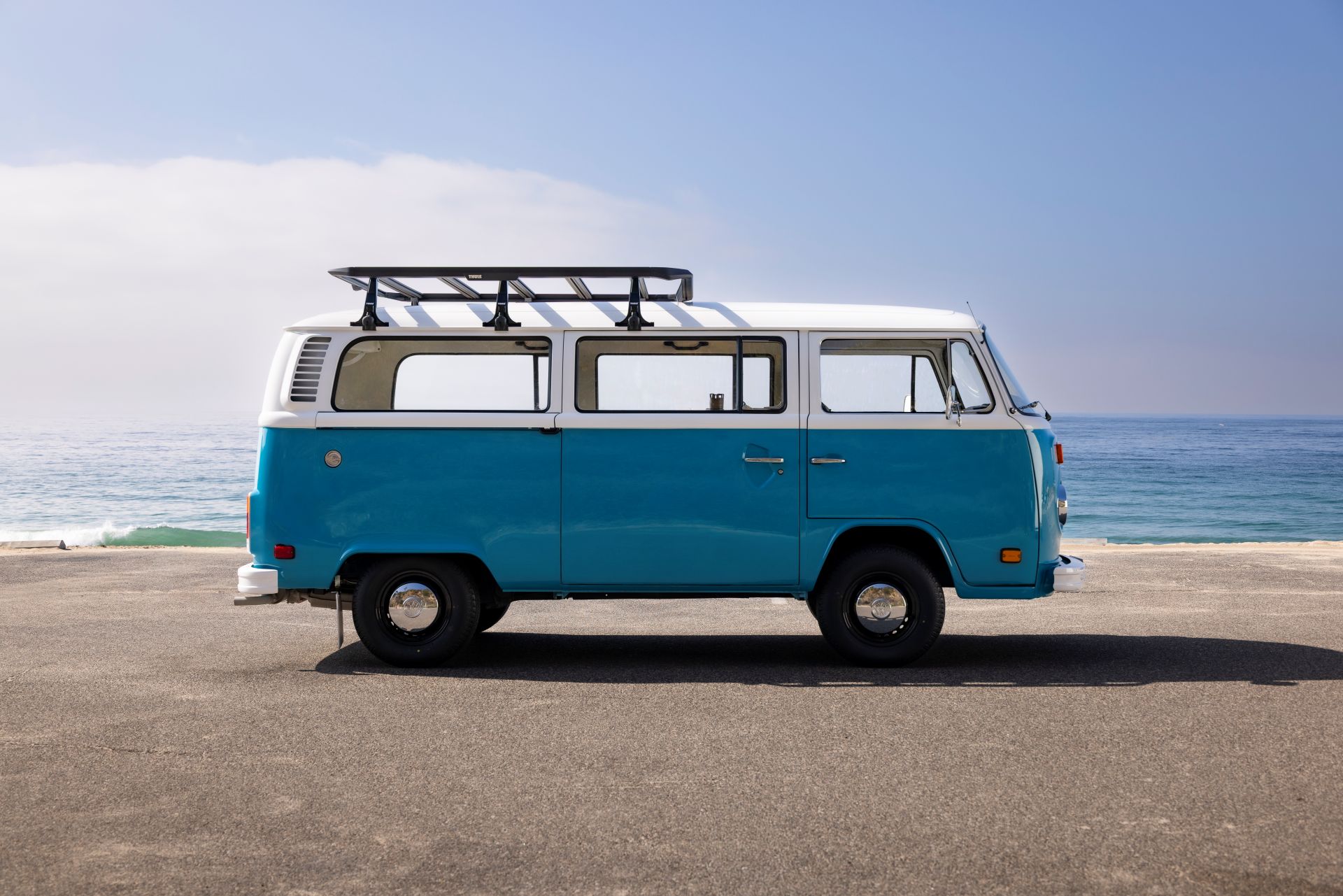 1977-Volkswagen Bus-Azul-More Than Productions-7998