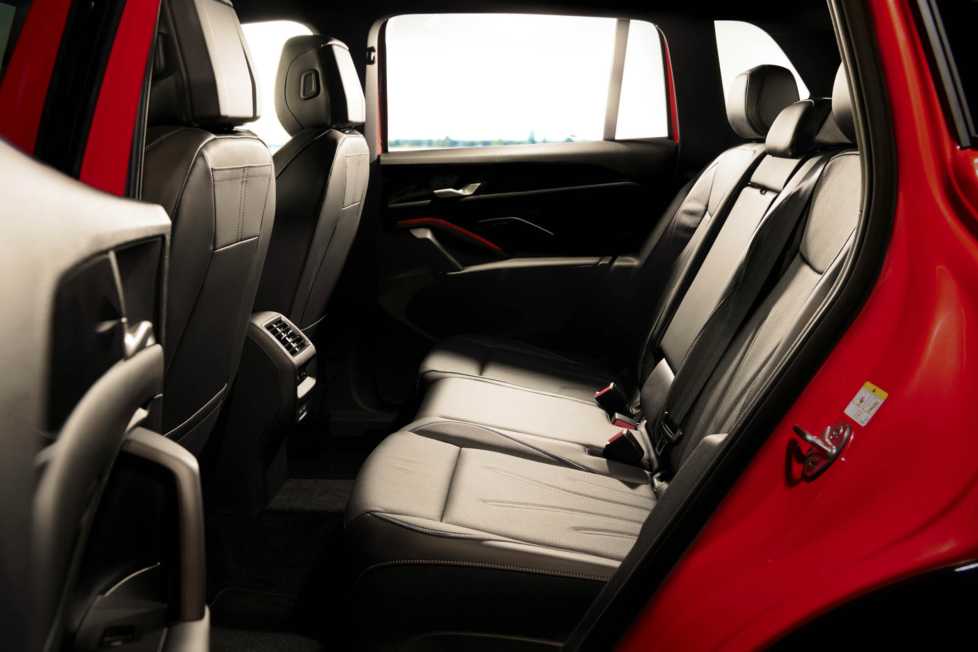 Volkswagen Tiguan R 2023 20