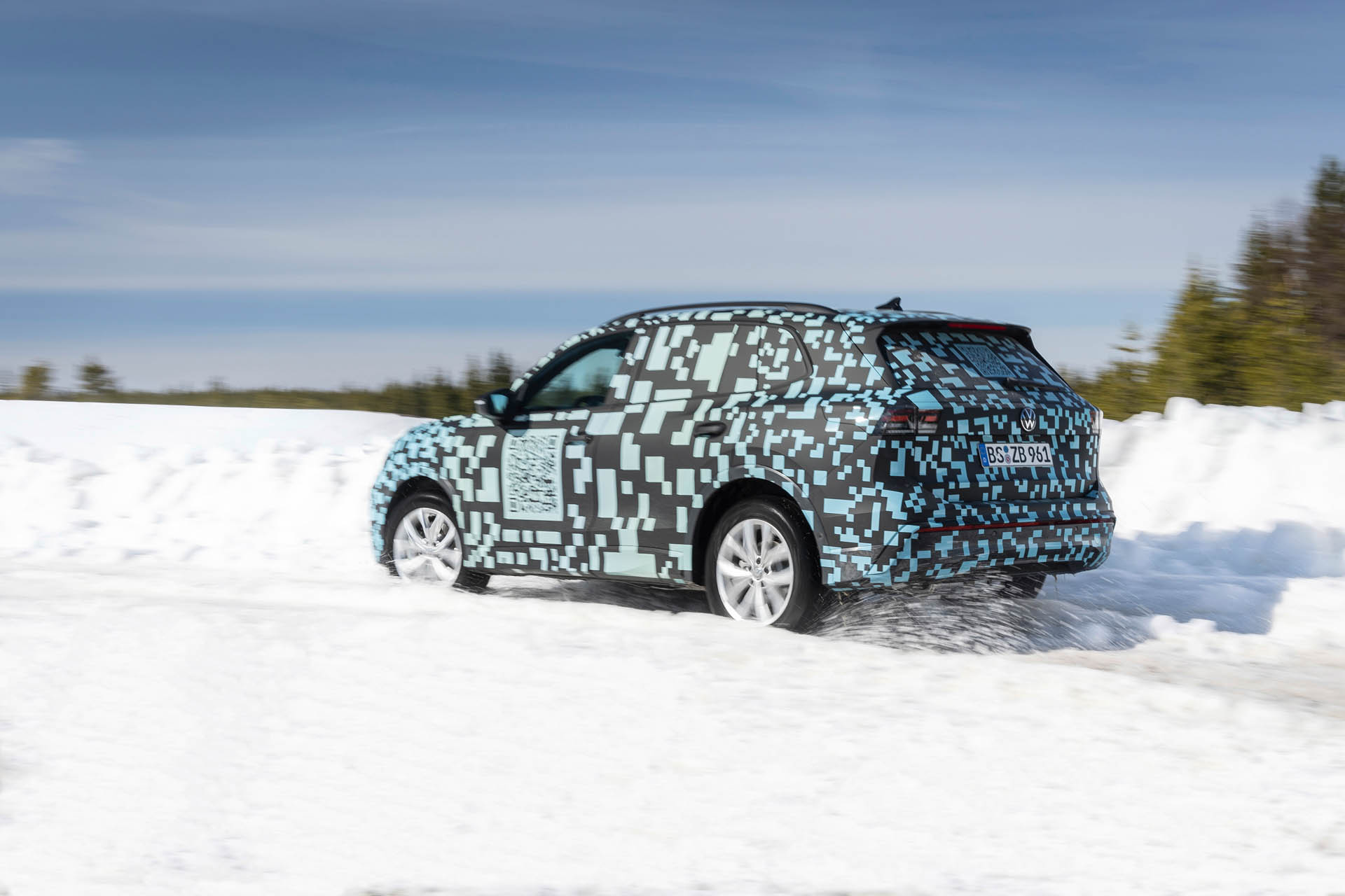 Volkswagen Tiguan camouflage 21