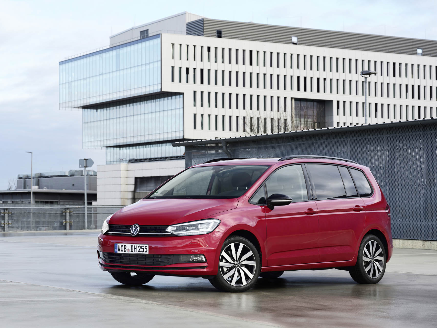 Volkswagen Touran - 20 eves 09