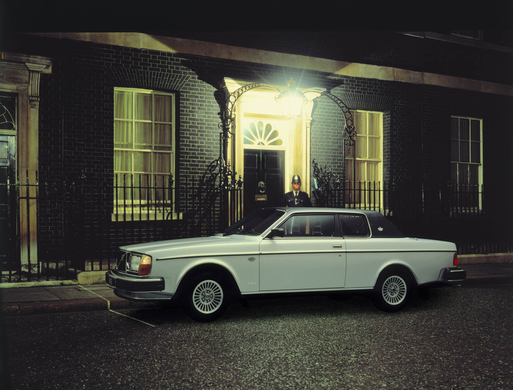5985 262 C GB 1979