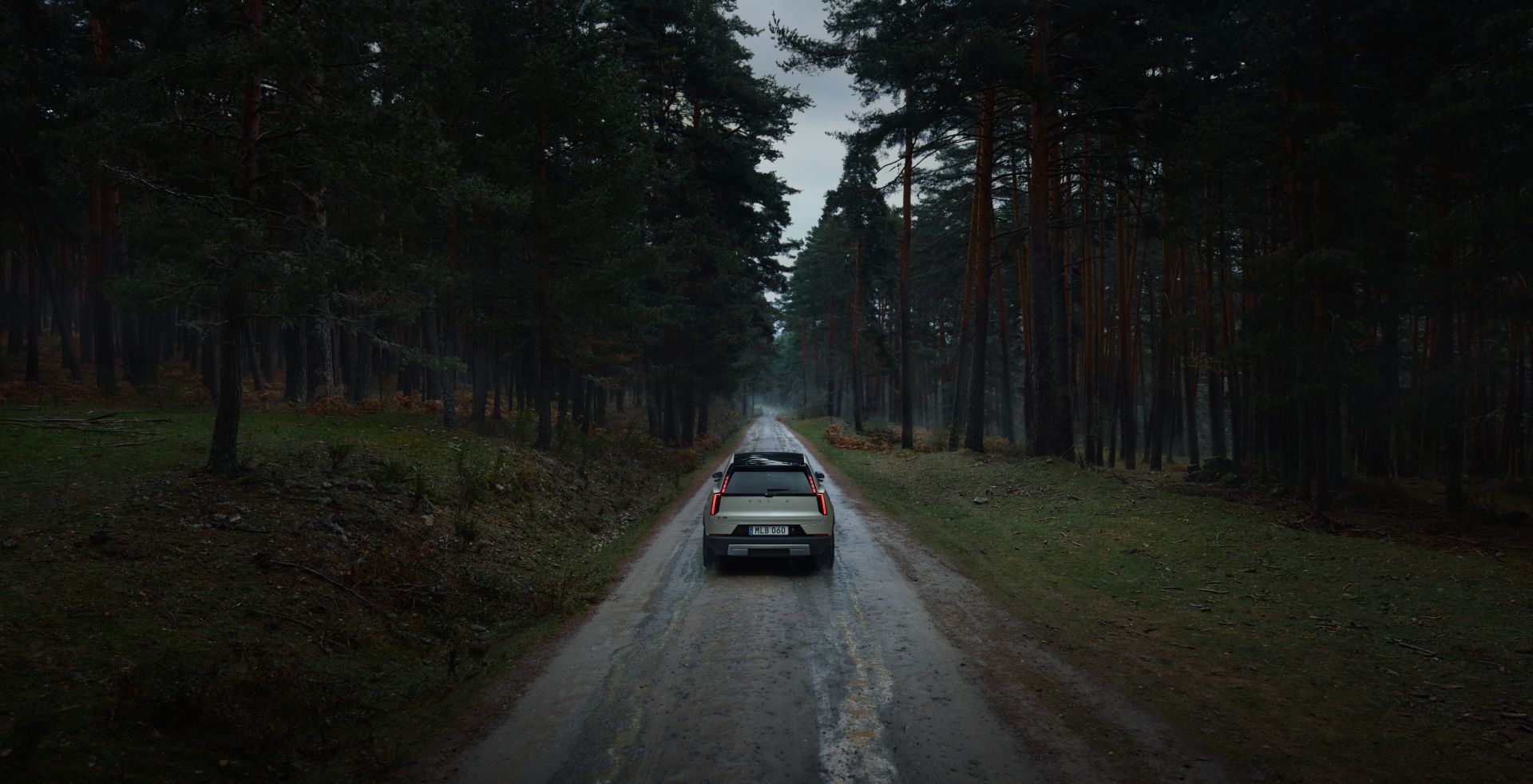 Volvo EX60 01