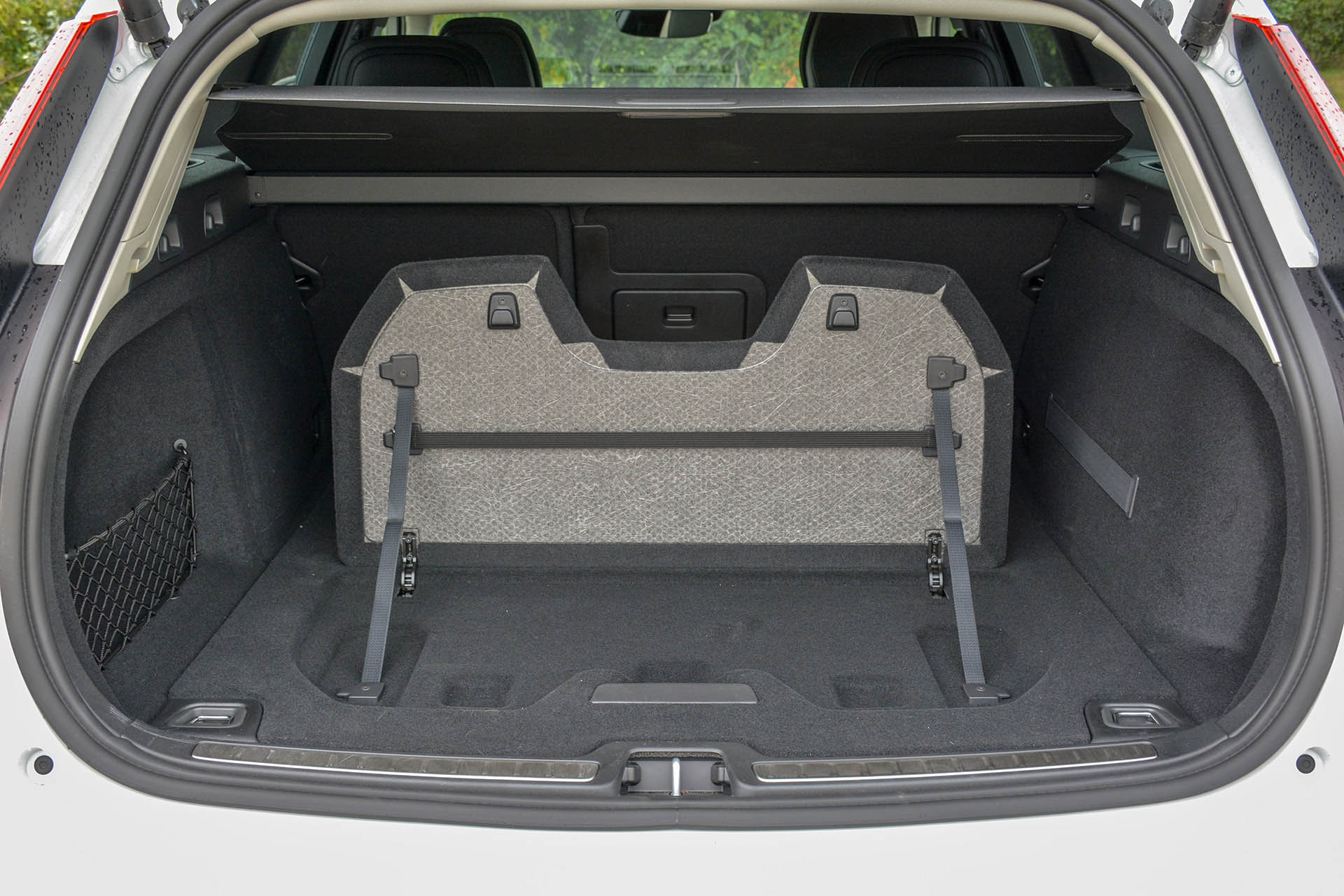 volvov60crosscountryd4awd10
