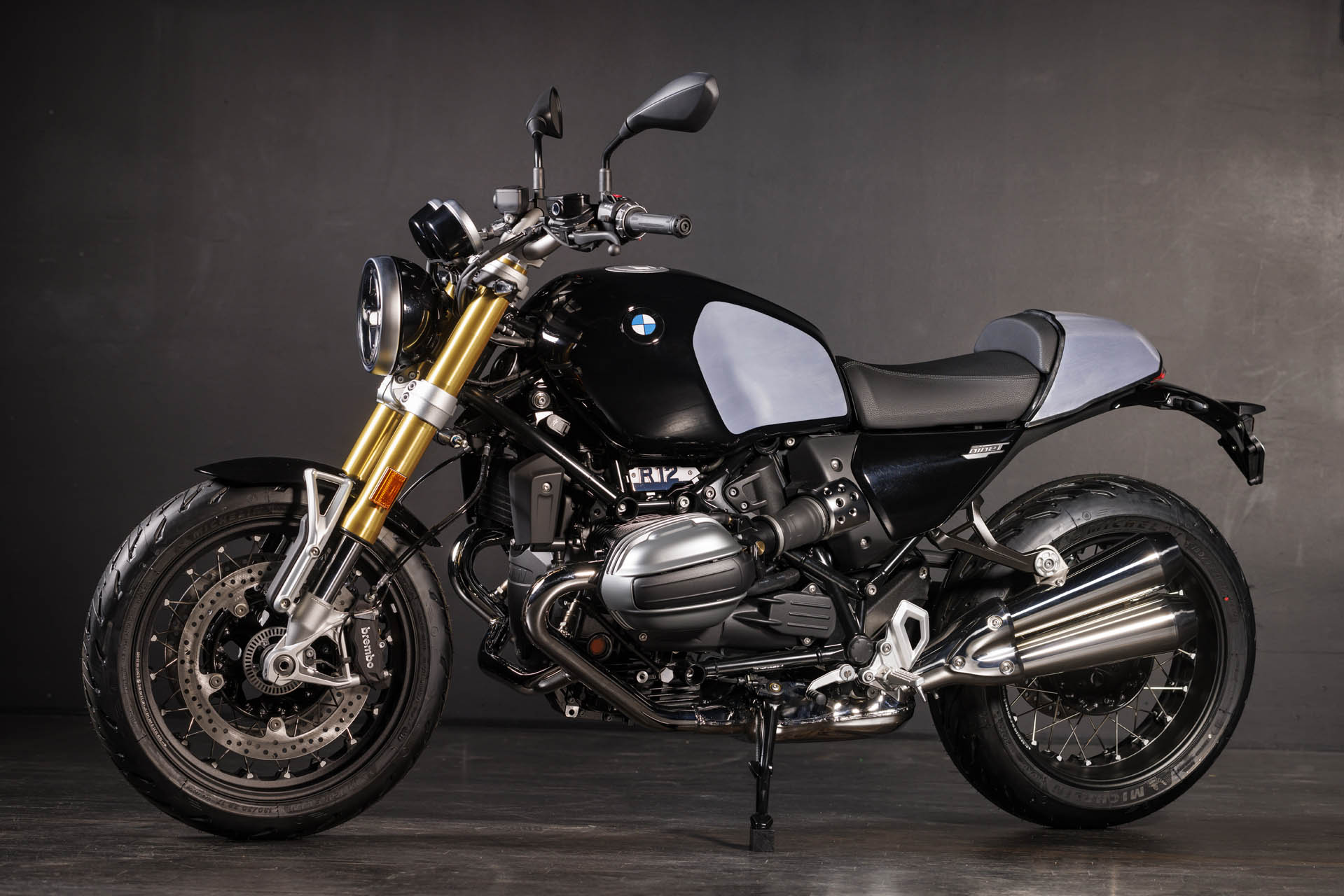 BMW R12 nineT 01