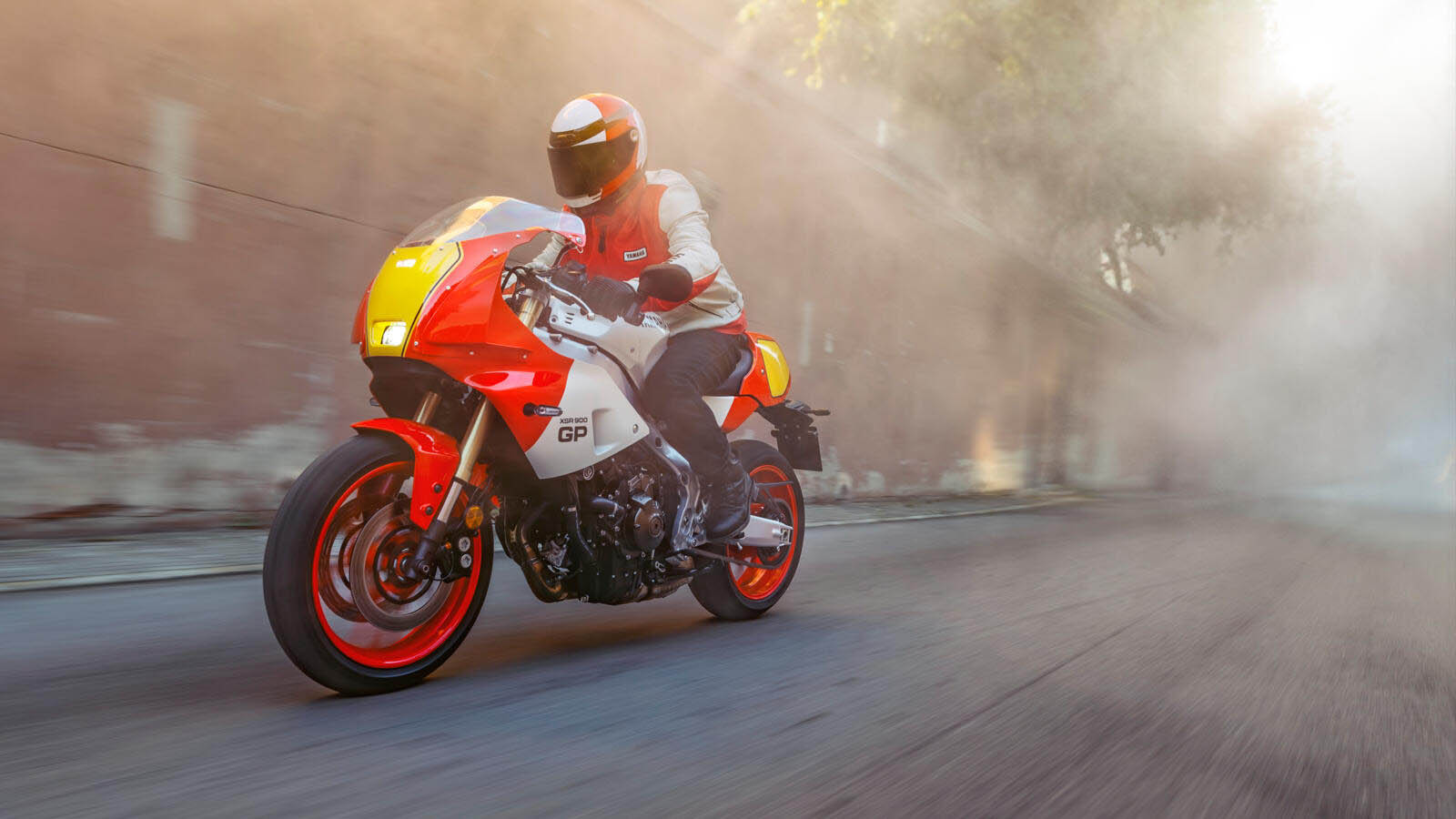 Yamaha XSR900 GP 2024 03