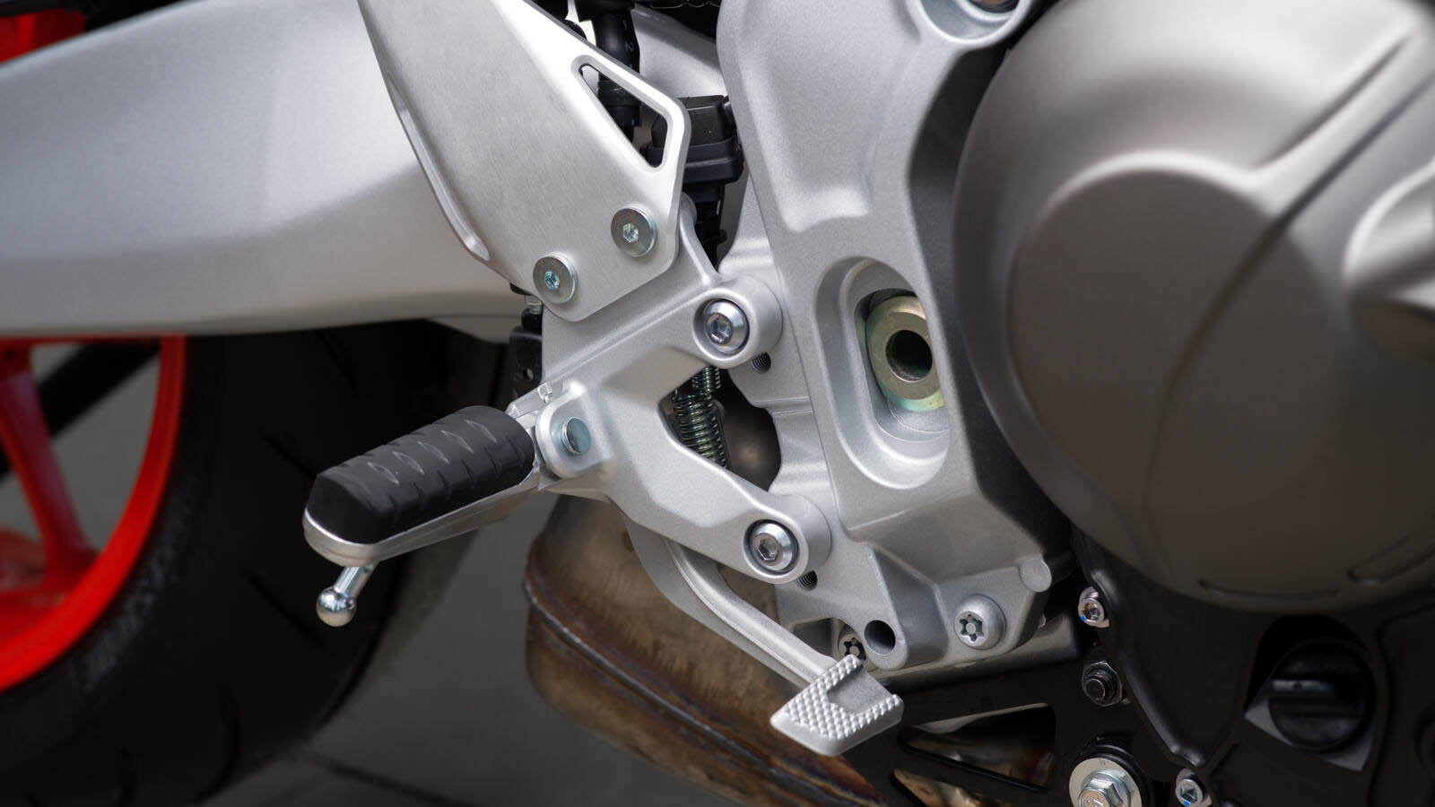 Yamaha XSR900 GP 2024 16